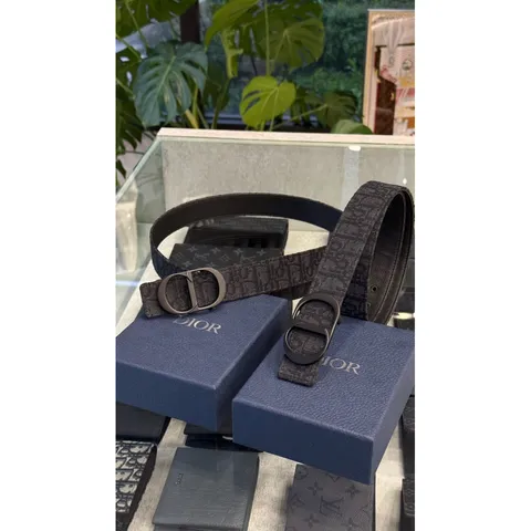 tw-11134207-820l5-mminqvbcxo1x38