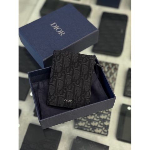 tw-11134207-81ztq-meo3yrvd14w586