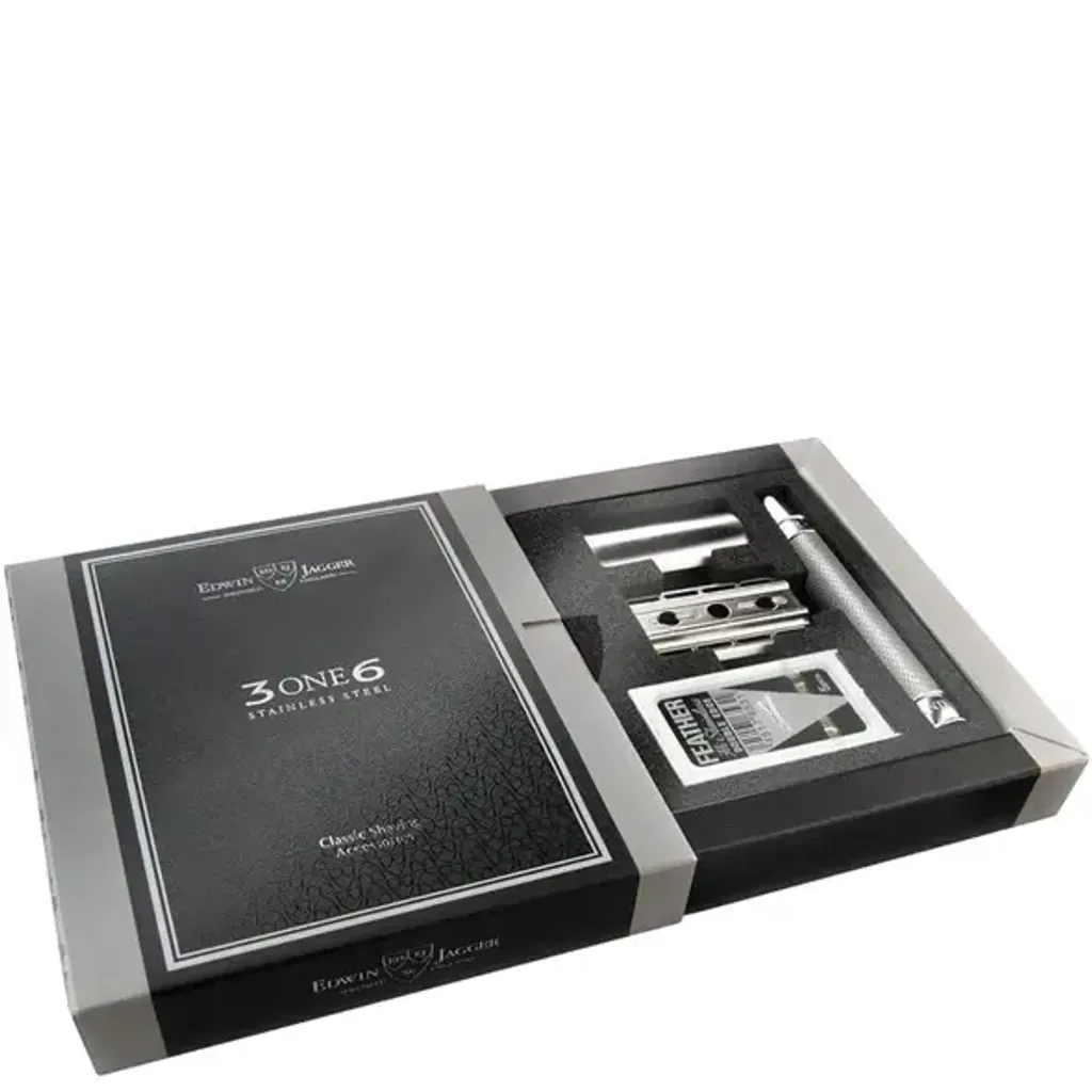 Edwin-Jagger-3ONE6-Safety-Razor-Stainless-Steel-Knurled-Box_590x