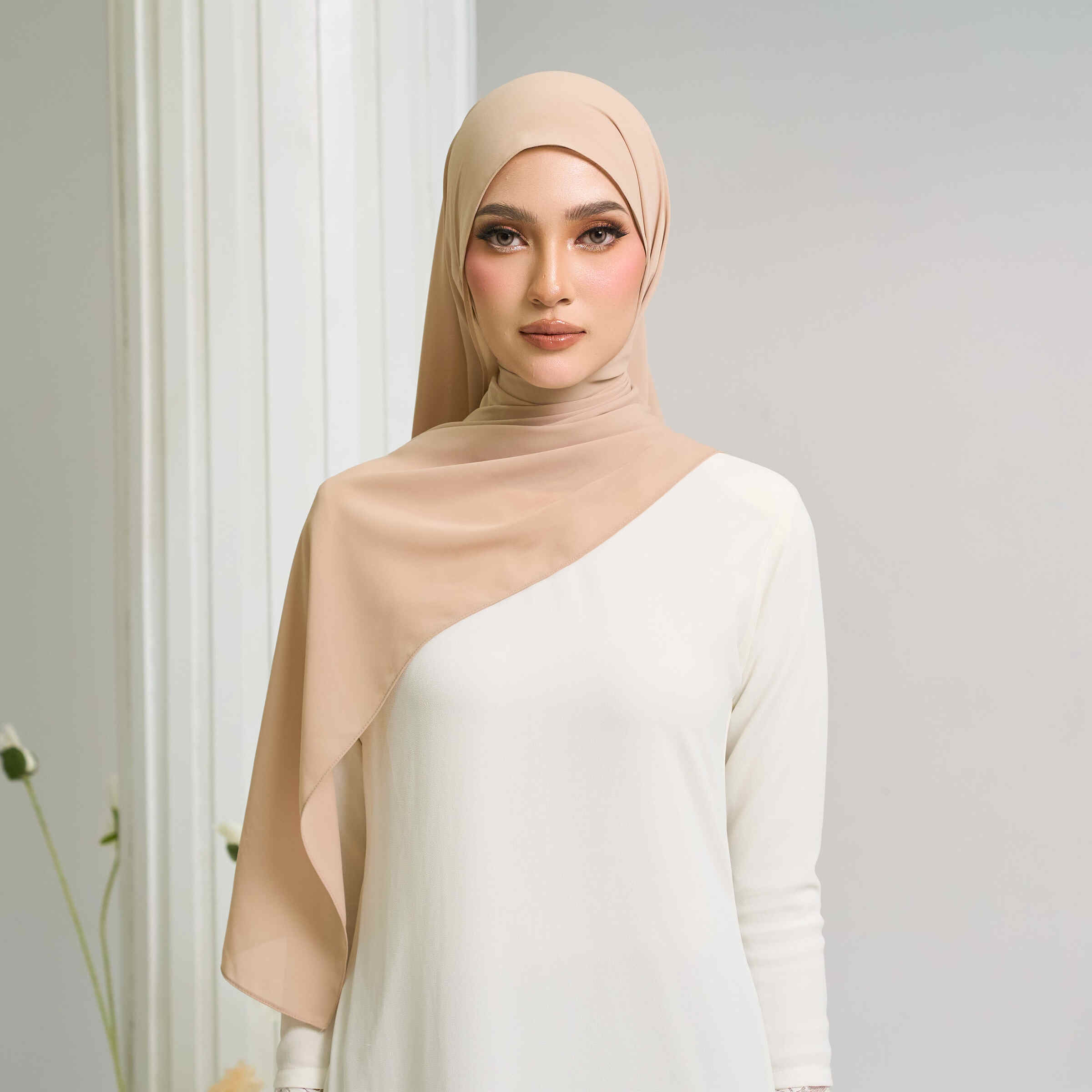 Shawl Lawa in Nude