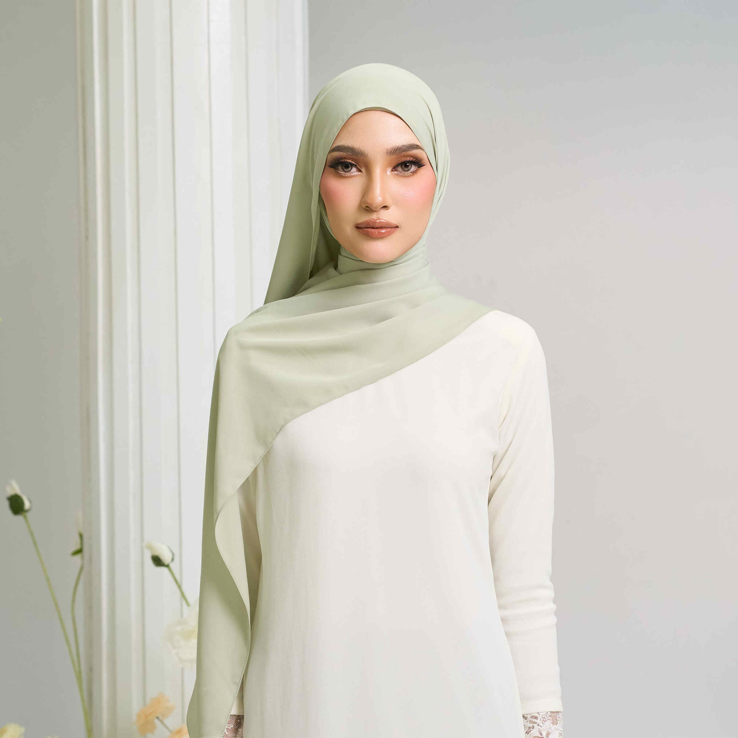 Shawl Lawa in Matcha