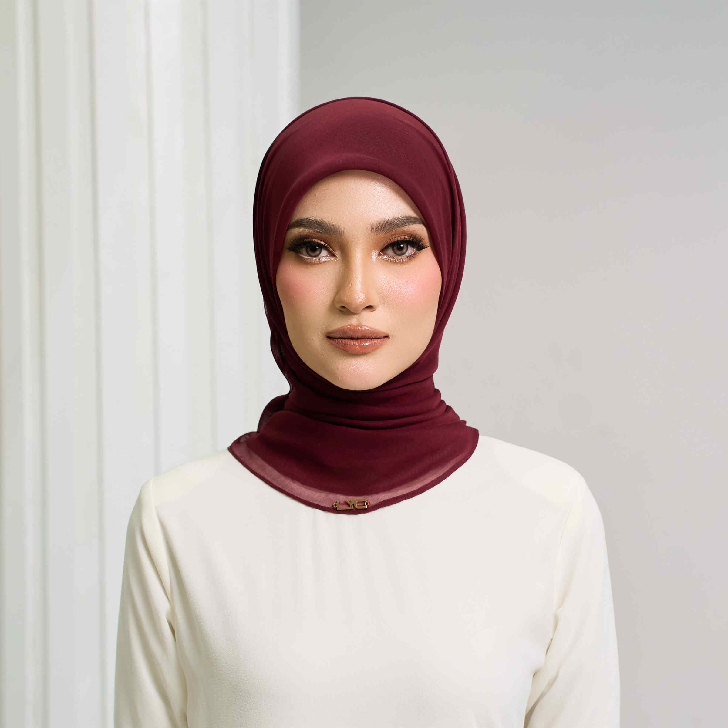 Bawal Manis in Burgundy