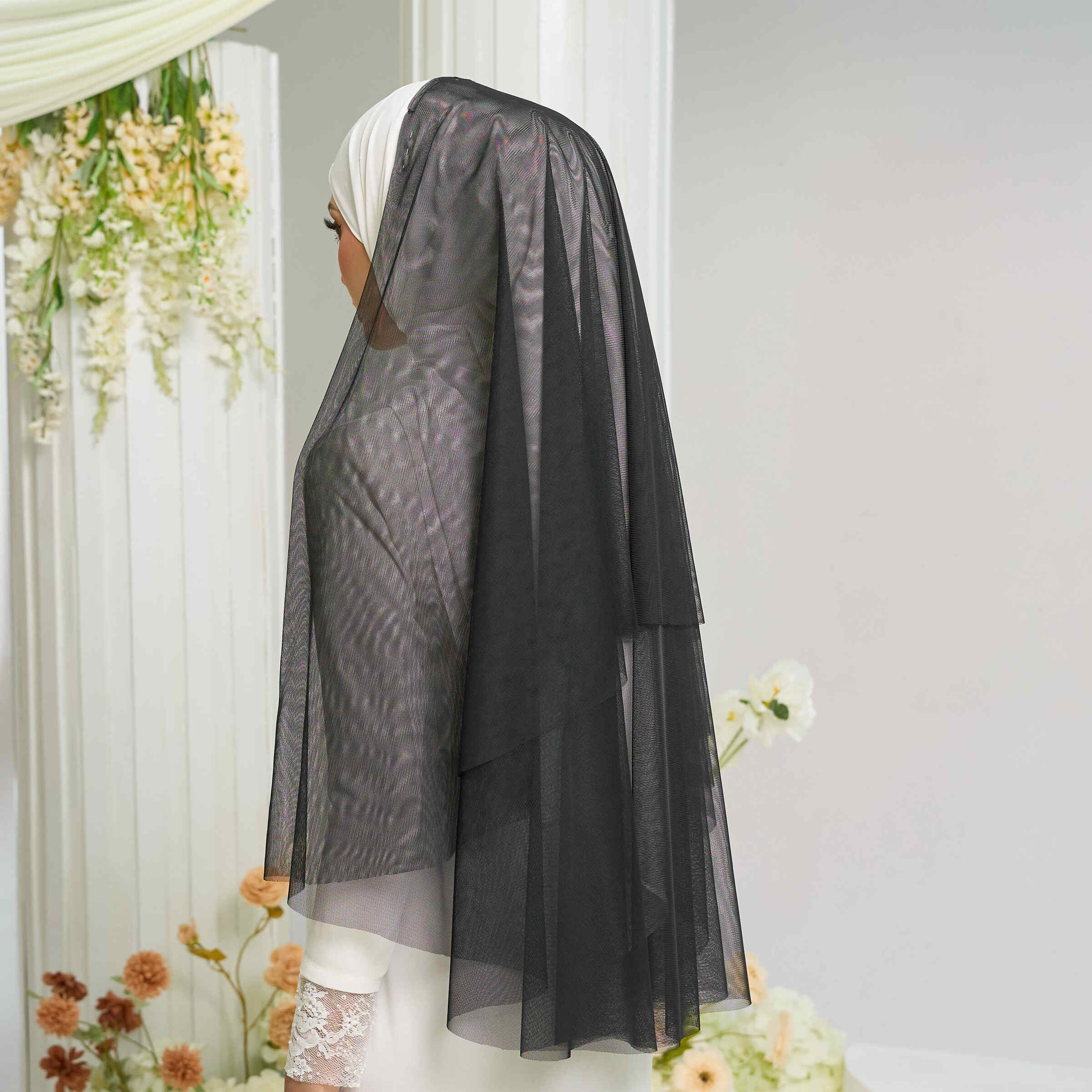 Veil 2 Layer in Black