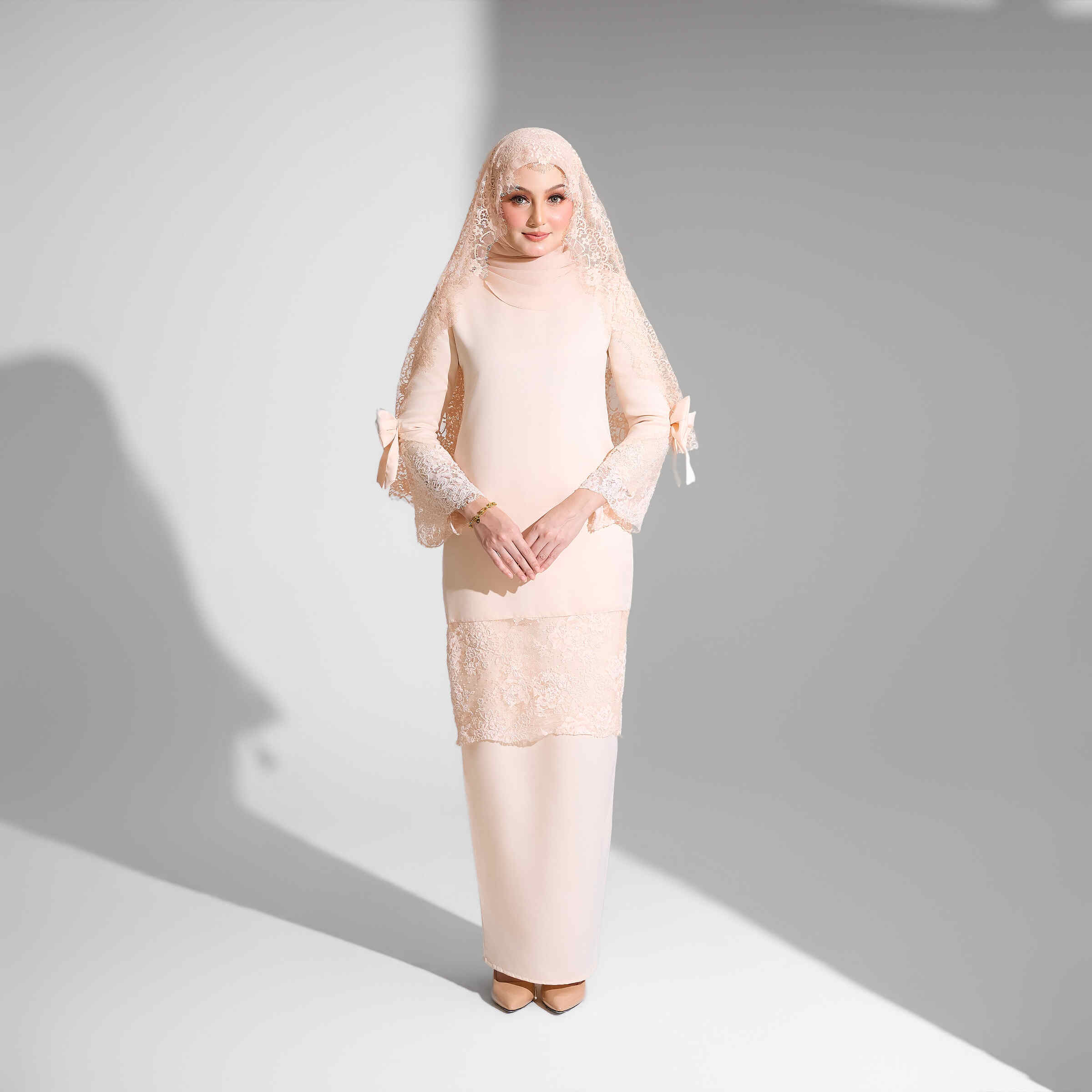 Ayra kurung in Pinky Peach
