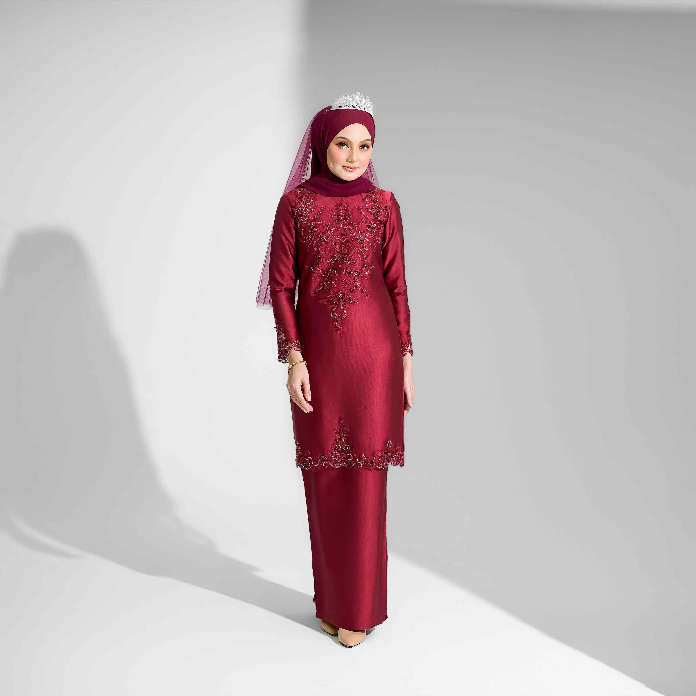 Aurora in Maroon