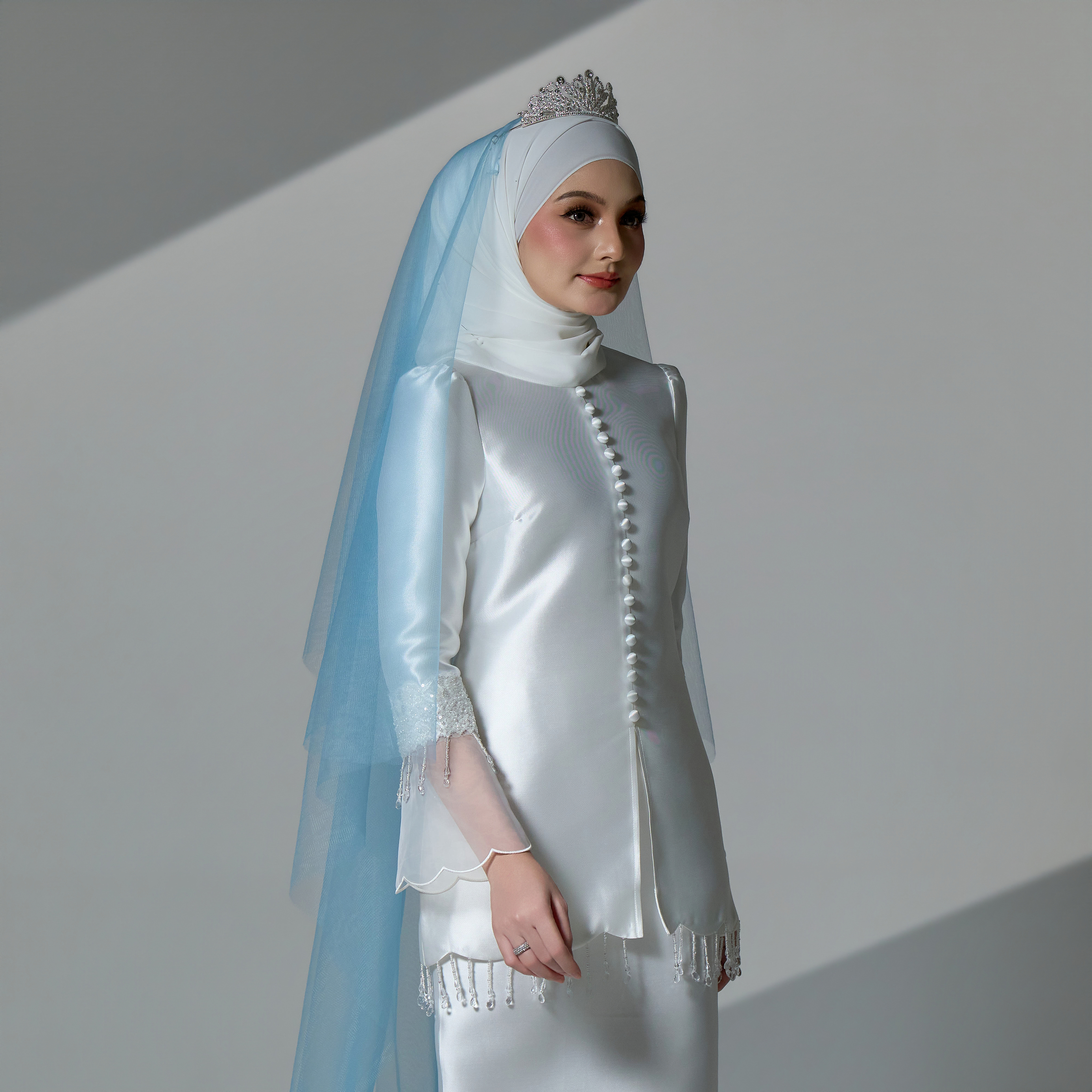 Cinderella Veil in Ash Blue