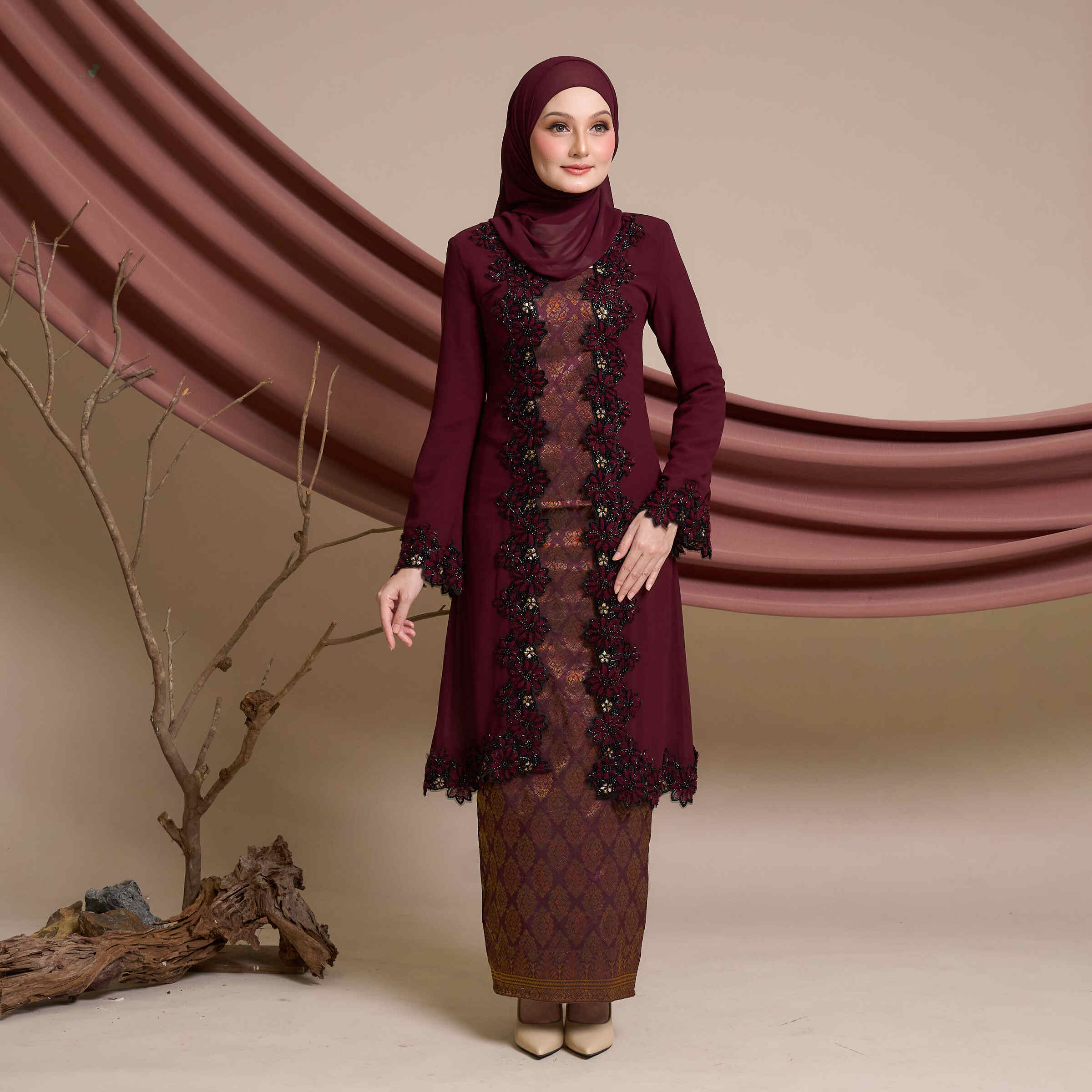 Suri Songket in Burgundy