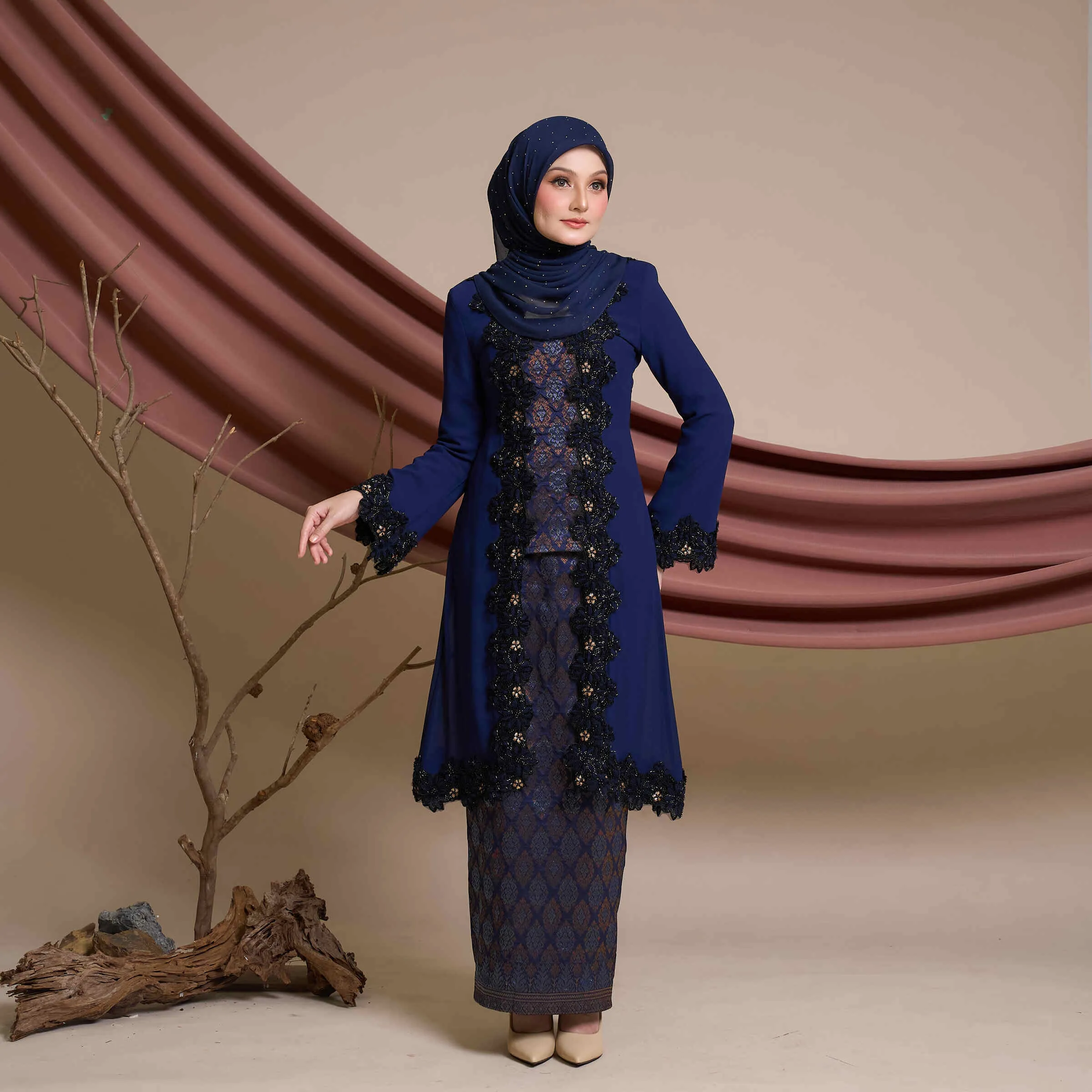 Suri Songket in Navy