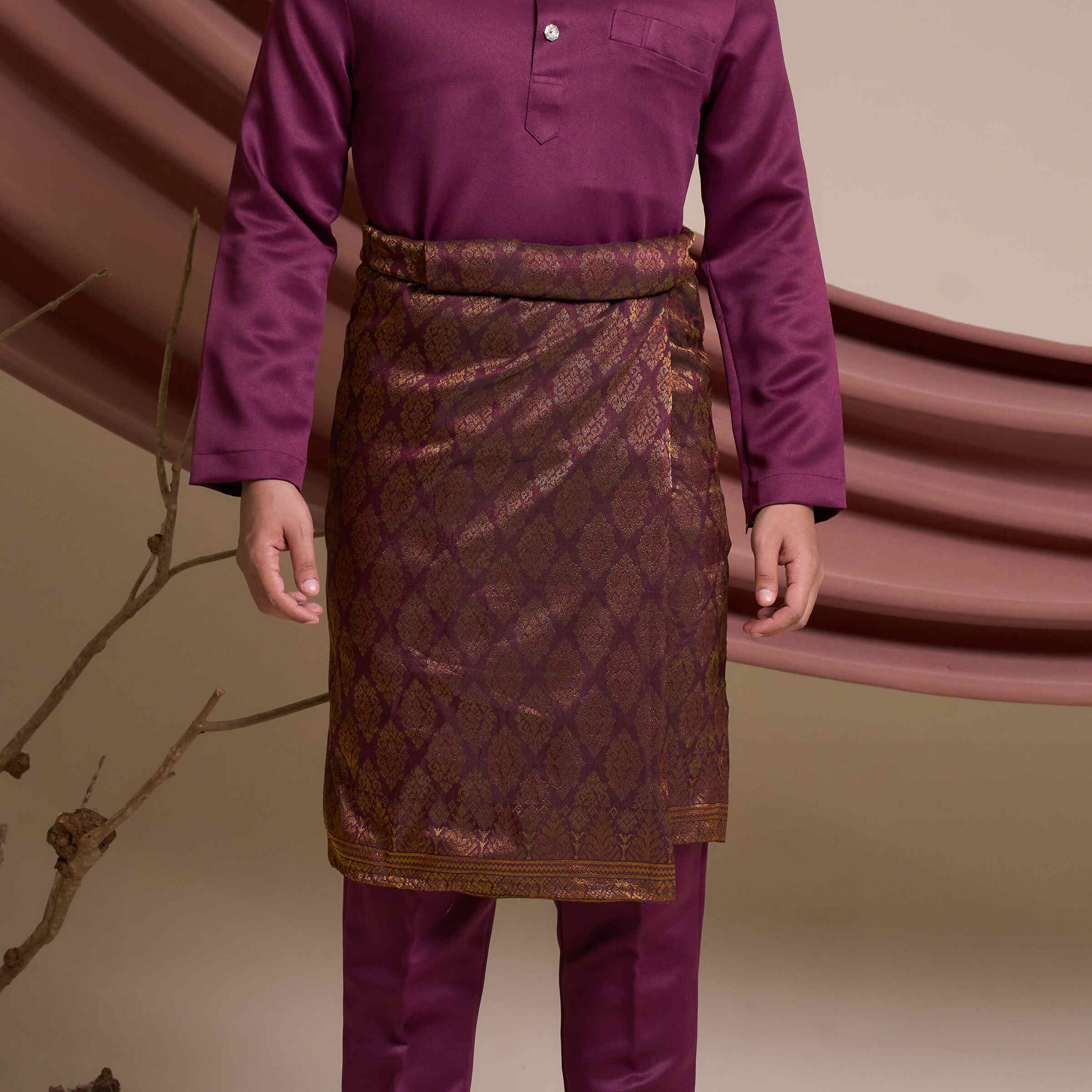 Sampin Royal in Burgundy