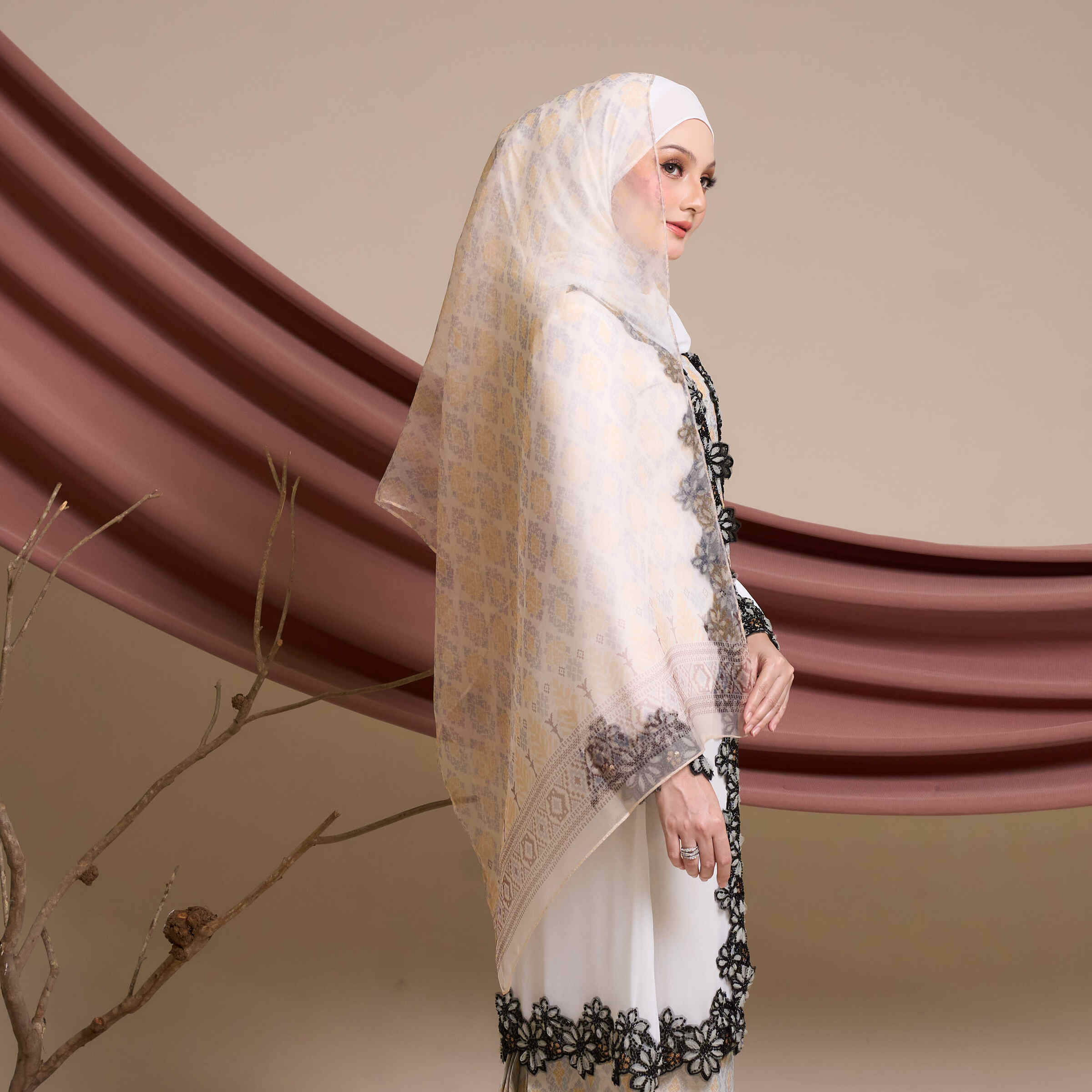 260712 LYC SURI SONGKET CATALOG0200