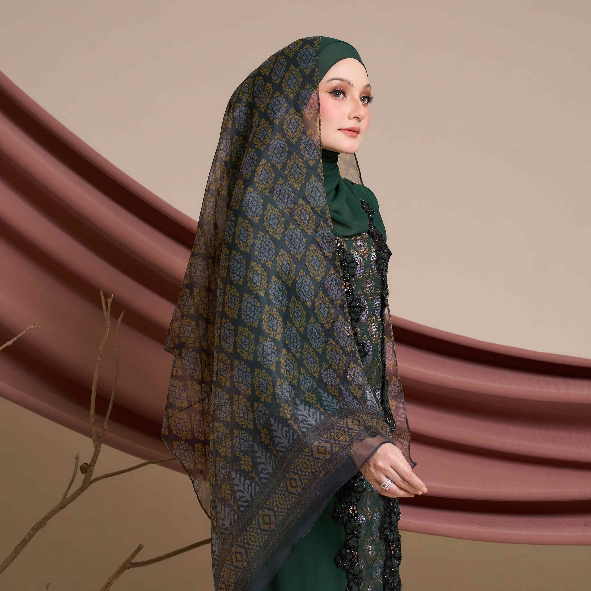 260712 LYC SURI SONGKET CATALOG0105
