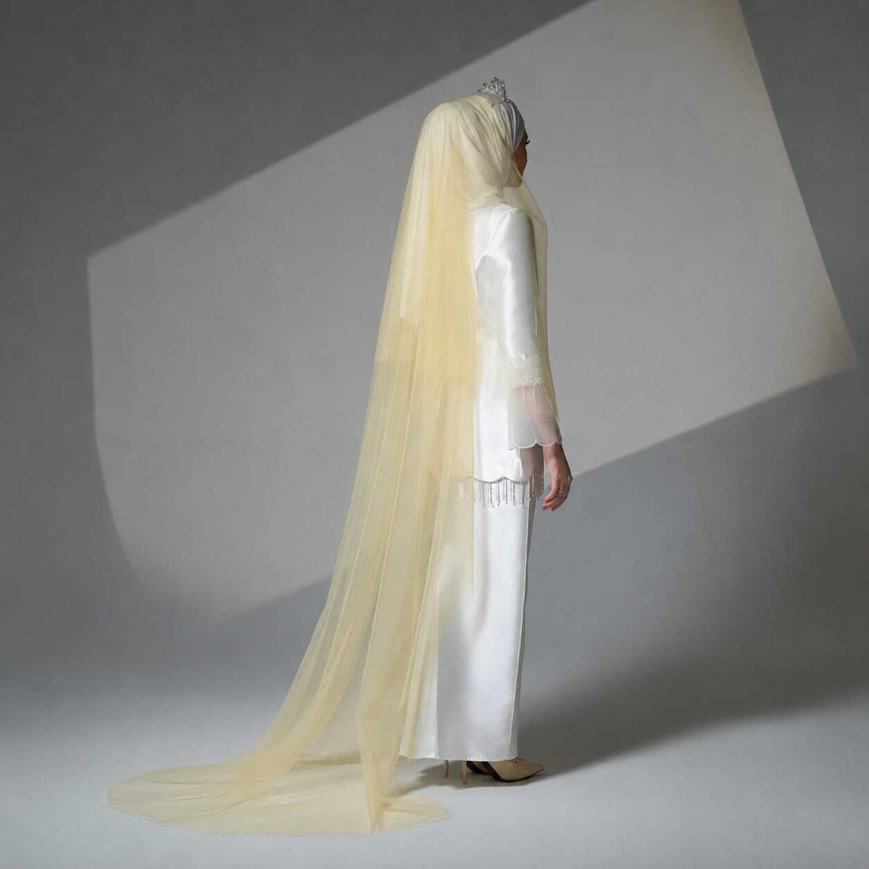 Cinderella Veil in Soft Yellow