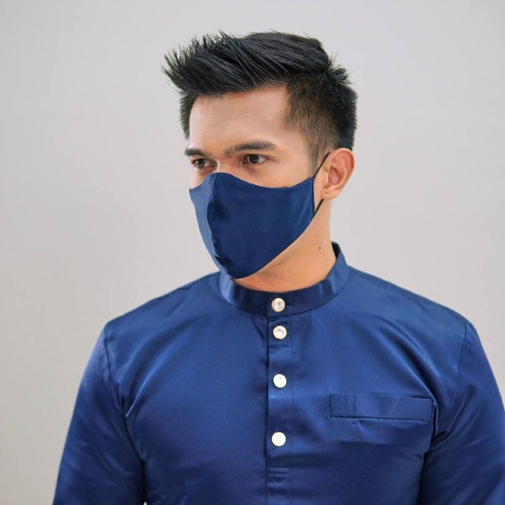 NAVY BLUE