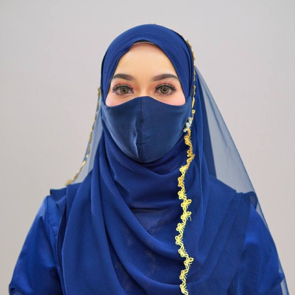 NAVY BLUE