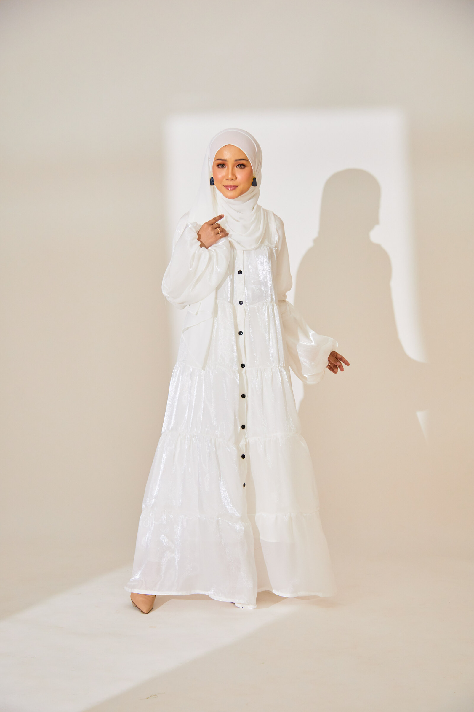 Off White