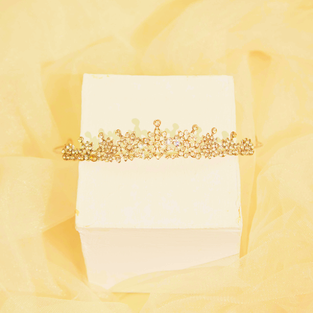 NEW CROWN