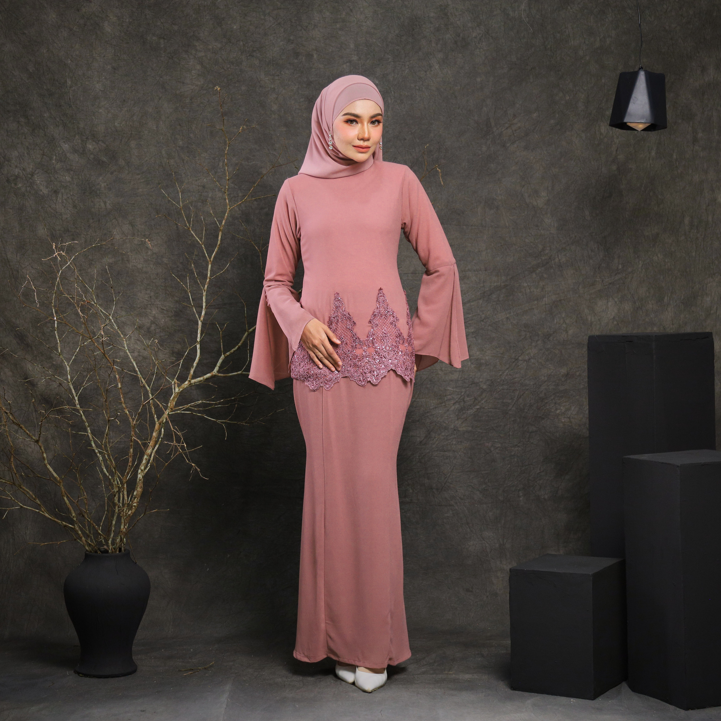 231229 LYC CONCEPT RAYA 202401641