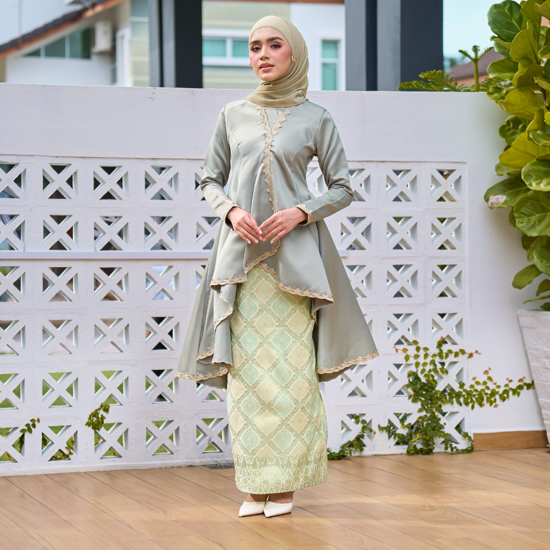 Ariel Sage Green 1
