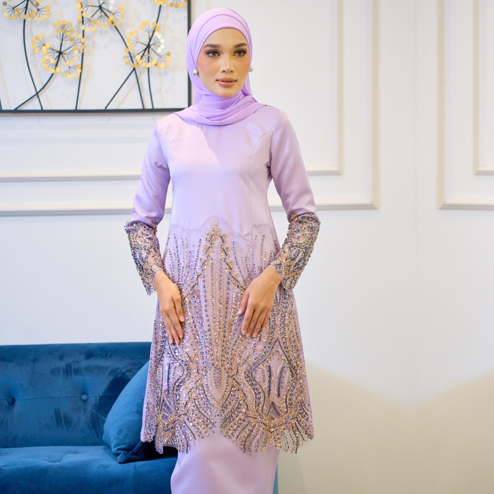 Elina Lilac CU