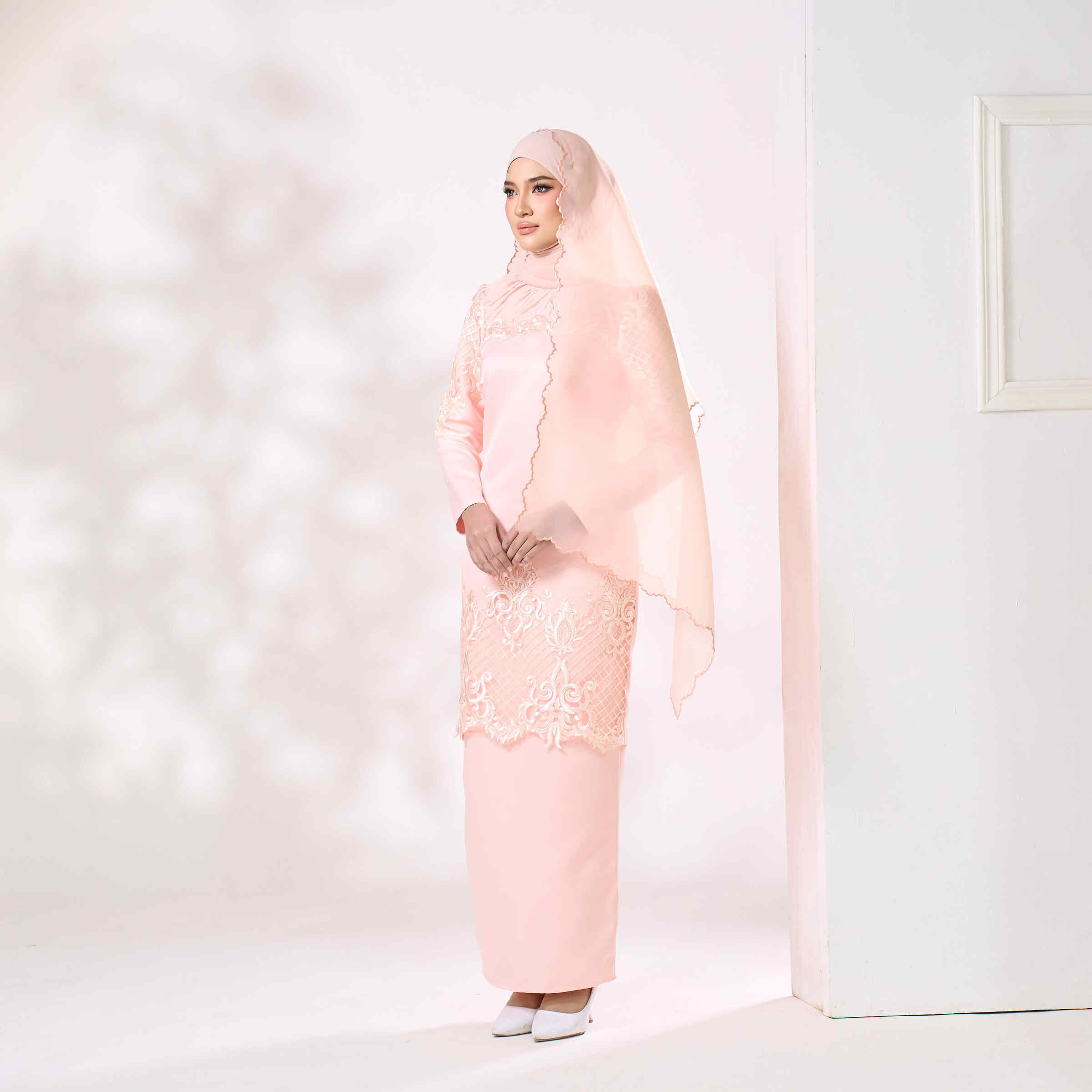 Aveline in Soft Pink