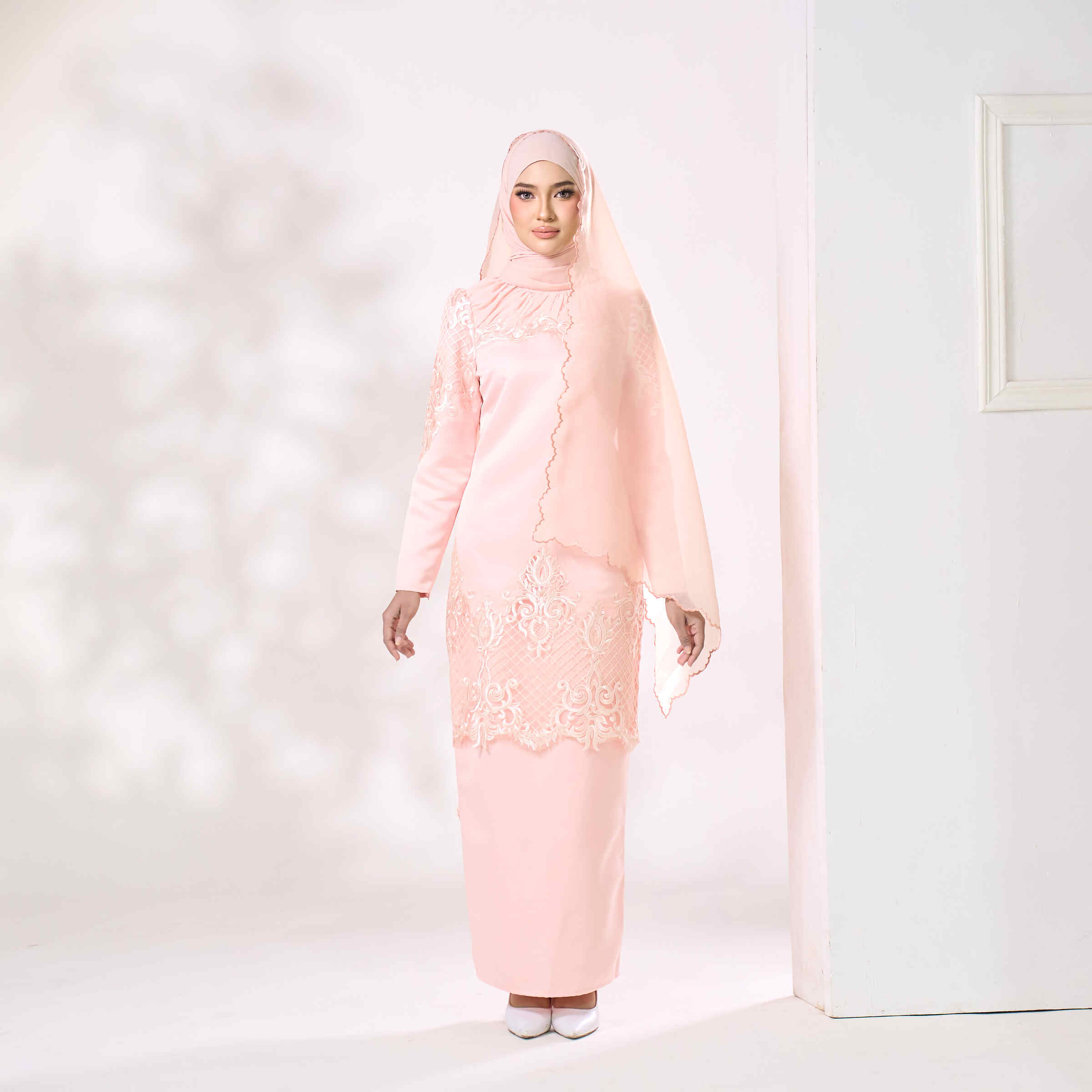 Aveline in Soft Pink