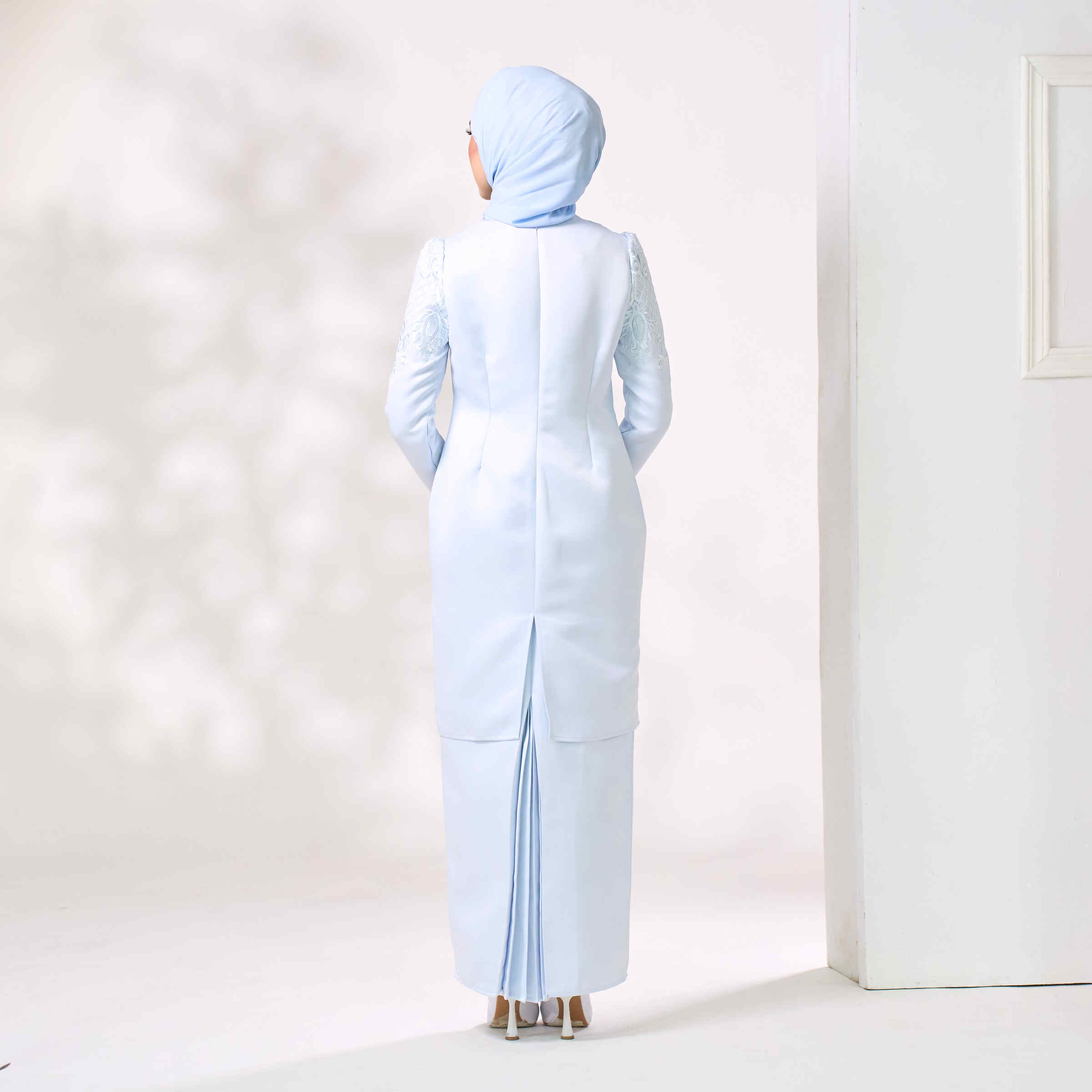Aveline in Baby Blue