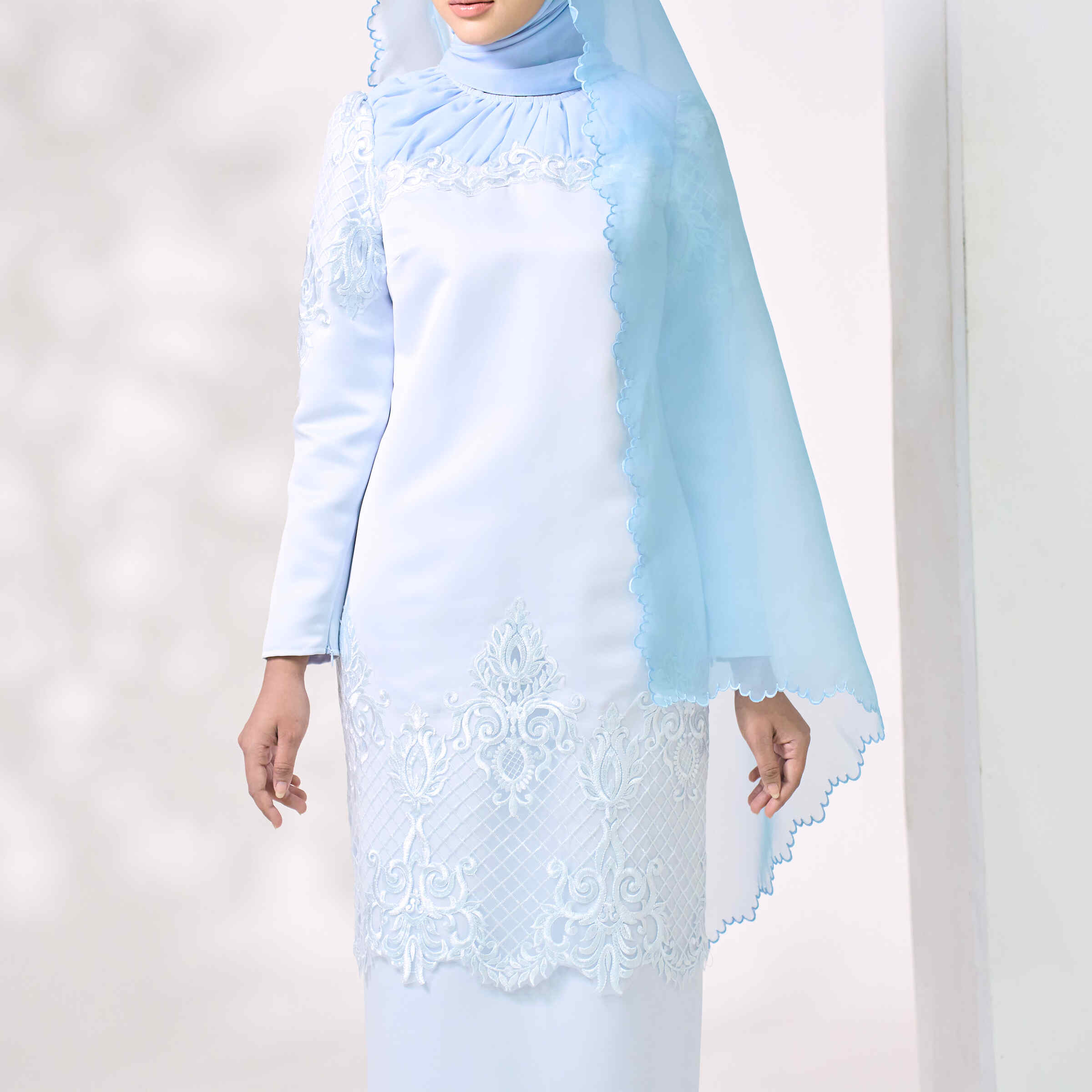 Aveline in Baby Blue