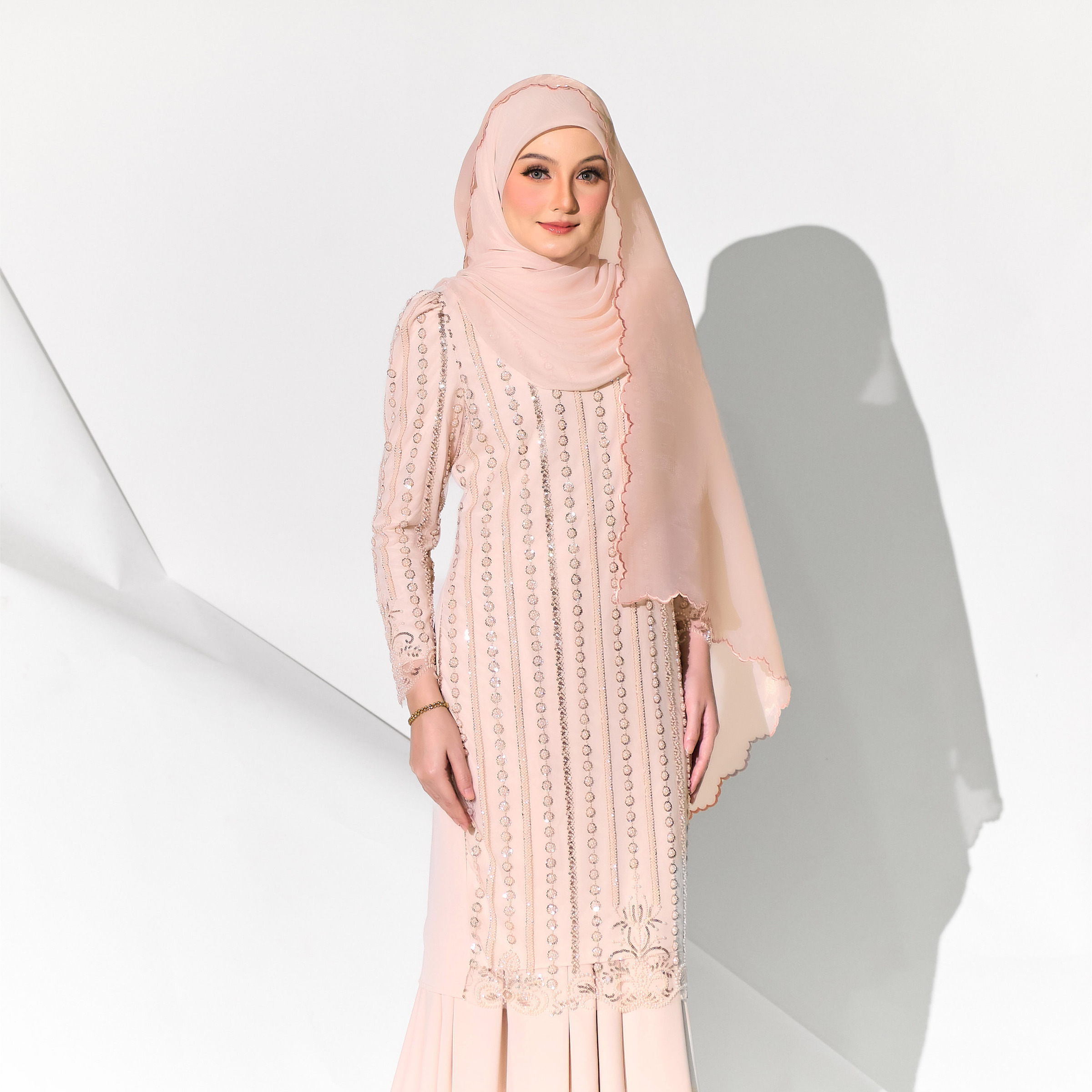 250809 LYC CATALOG0035 2