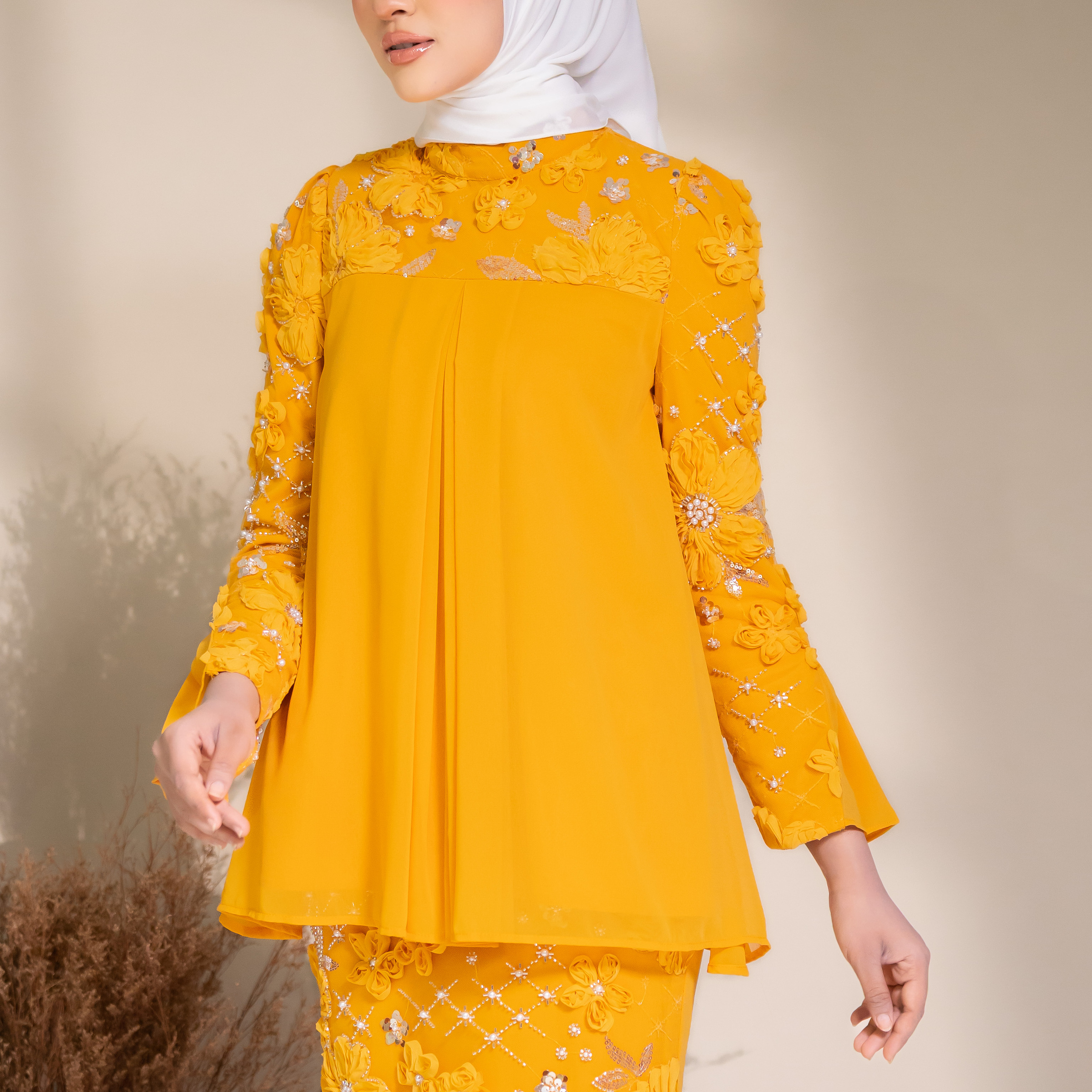 Isabelle 2.0 in Honey Gold