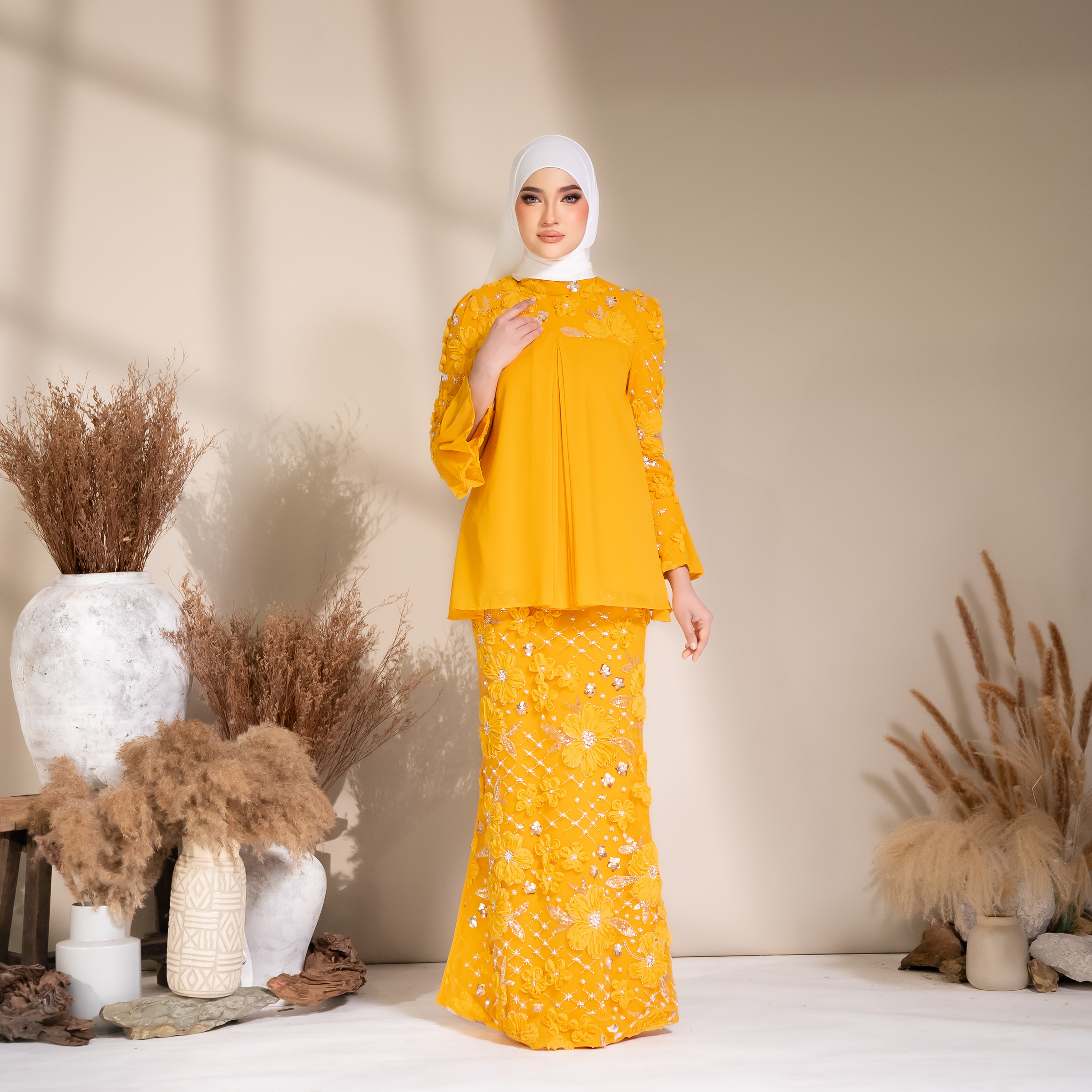 Isabelle 2.0 in Honey Gold