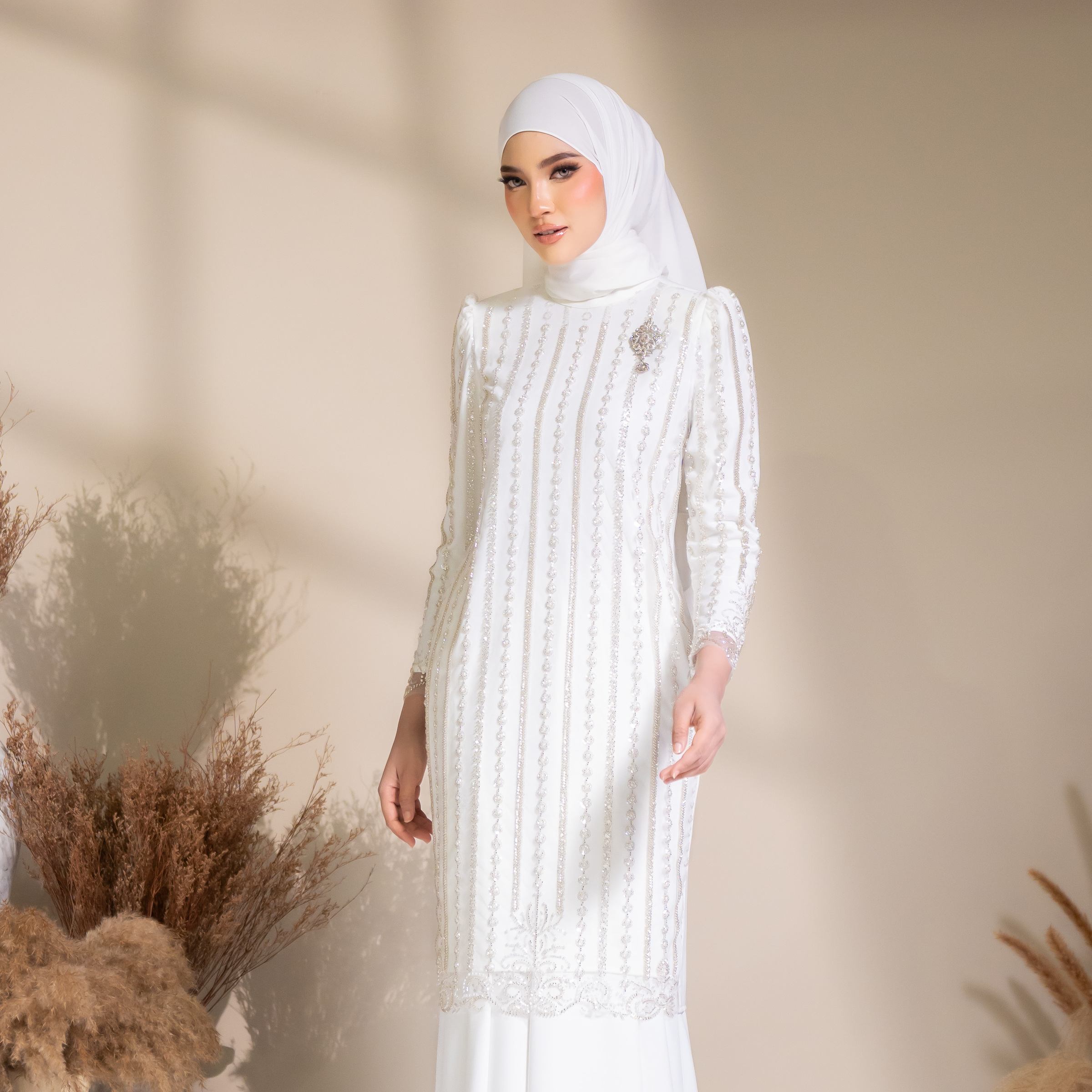 Darlina 2.0 in Off White 1