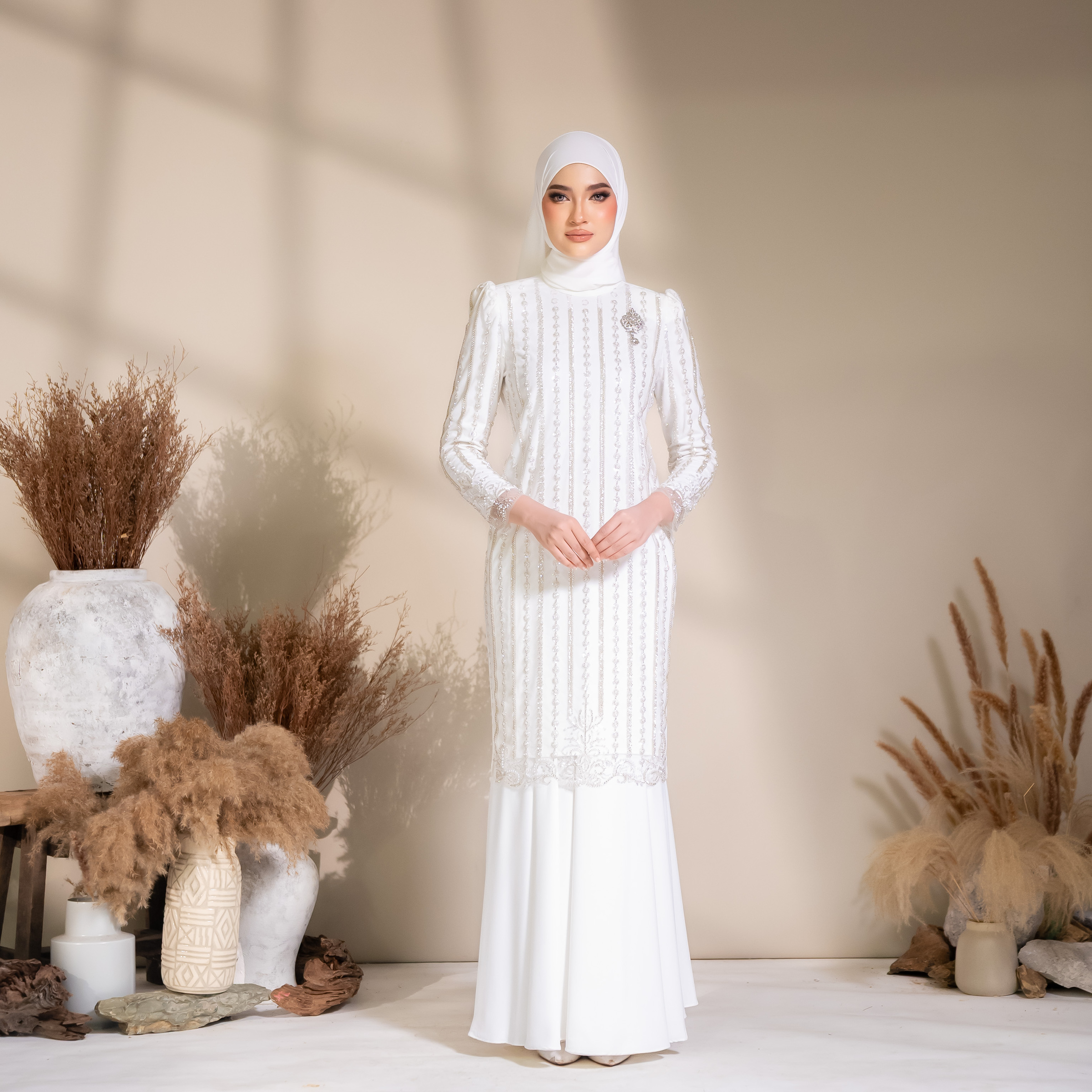 Darlina 2.0 in Off White 1