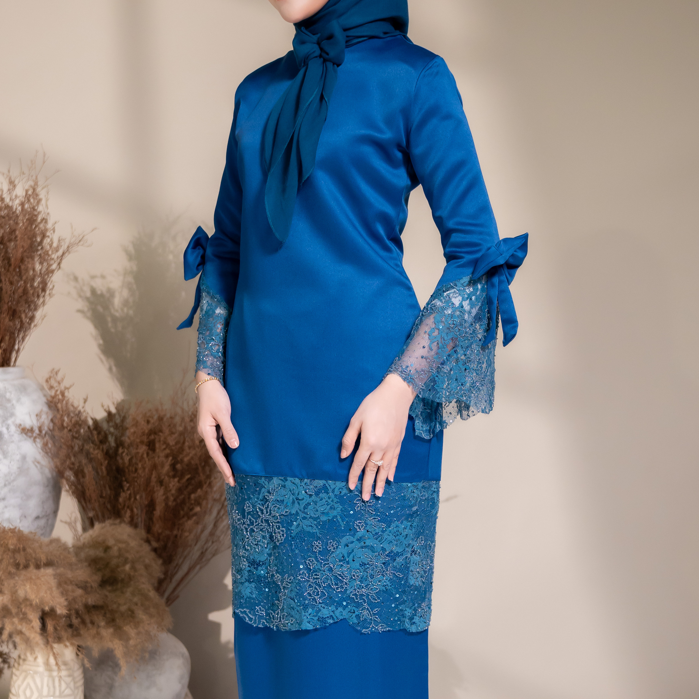 Ayra Kurung in Teal Blue