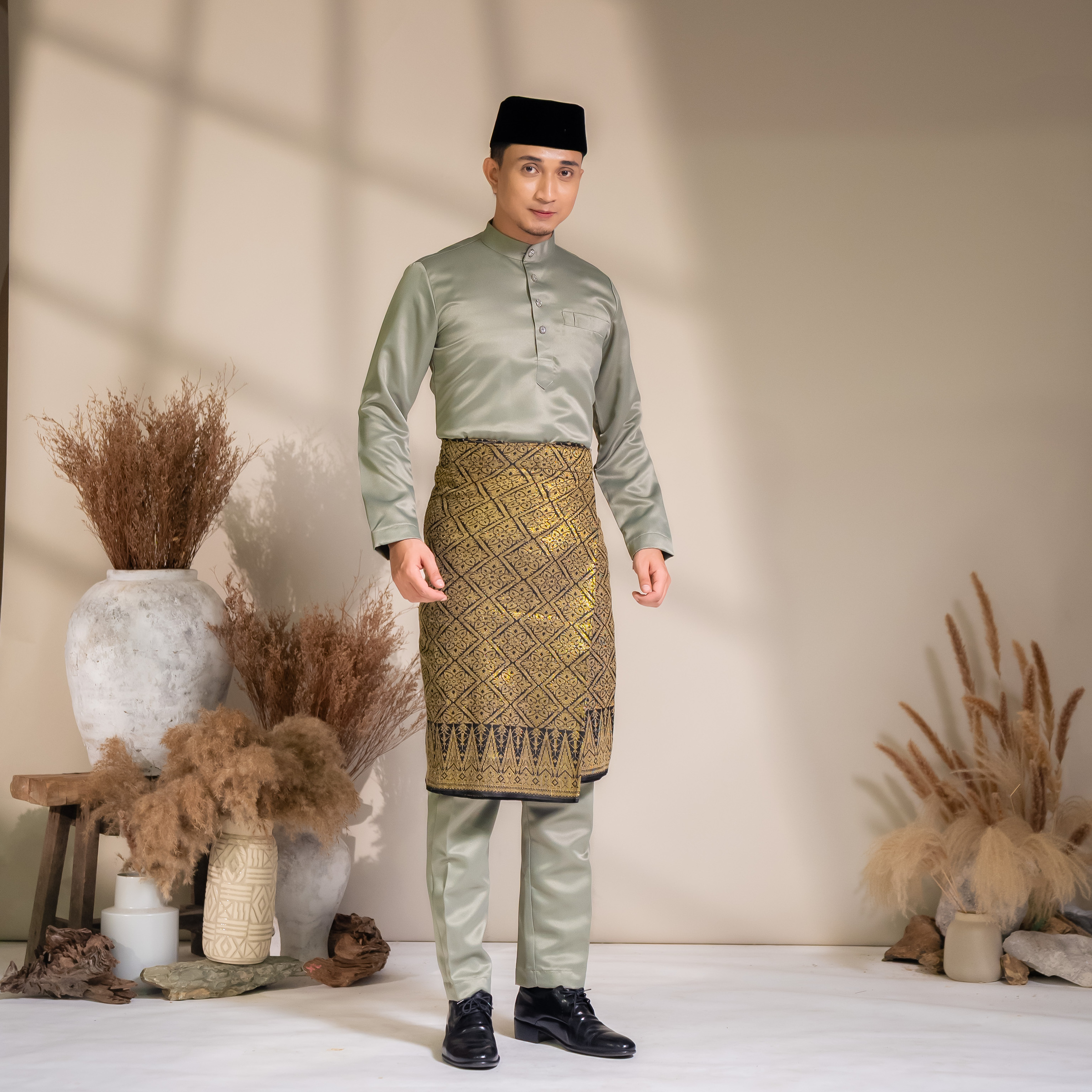 Arjuna in Sage Green