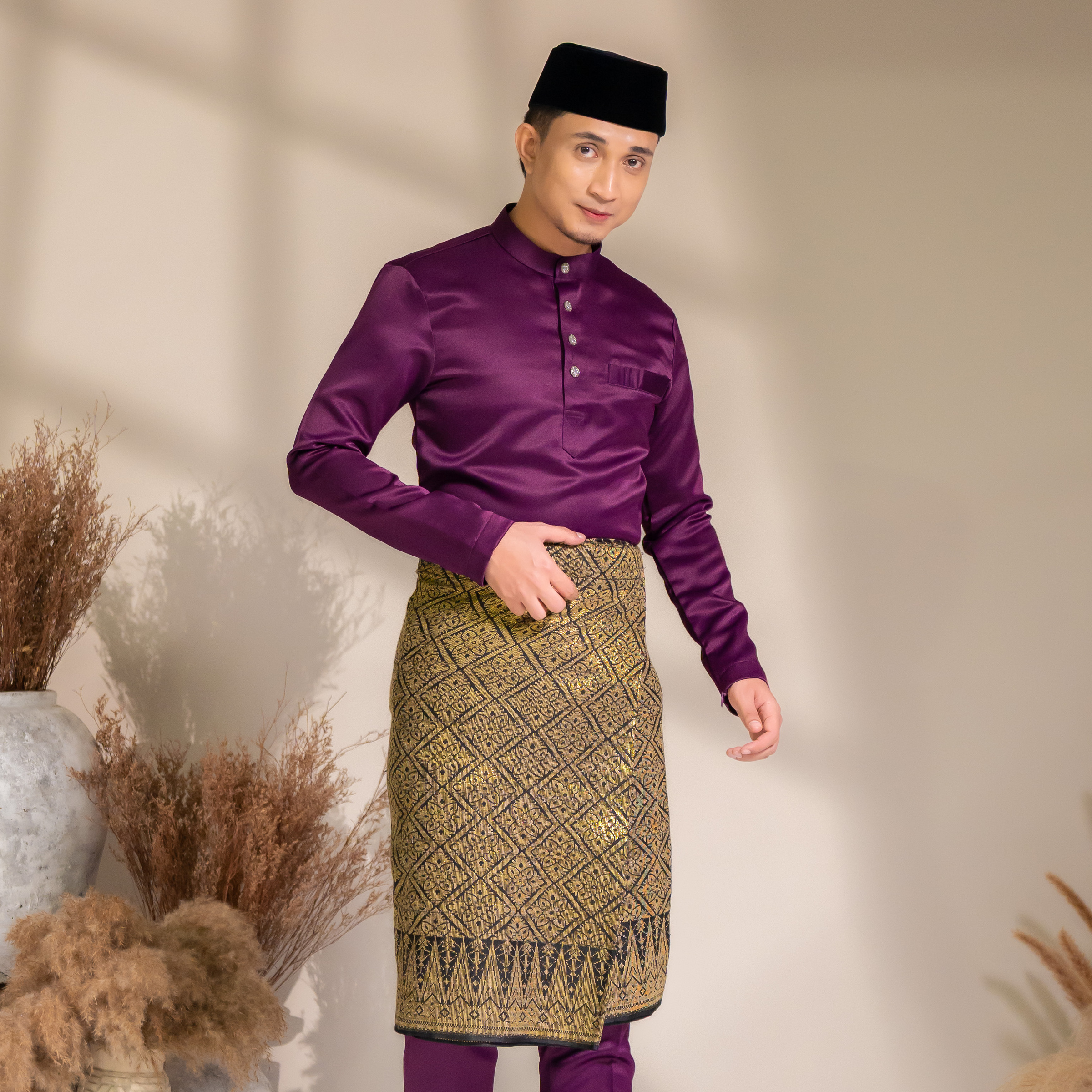 Arjuna in Dark Purple