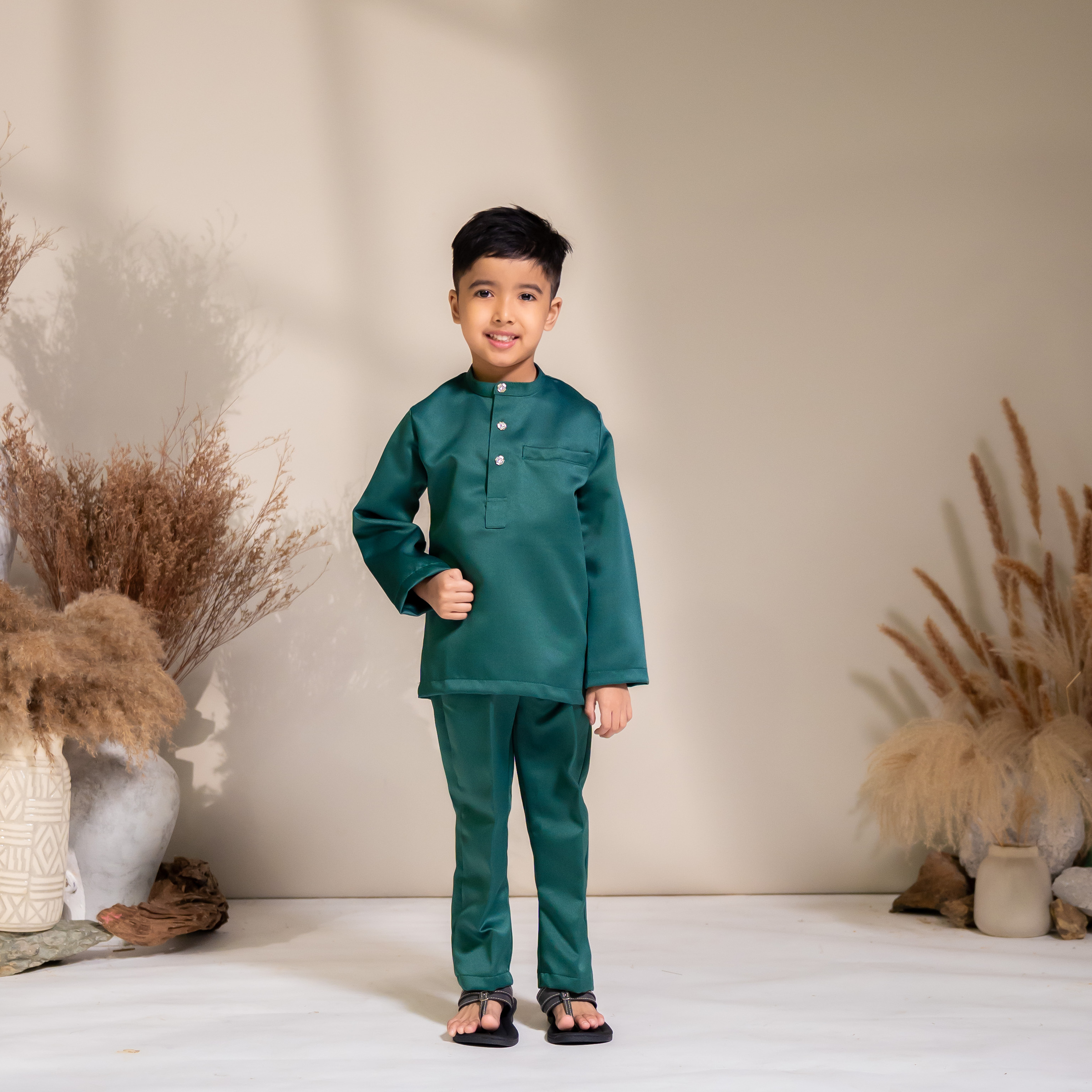 Arjuna Kids in Emerald