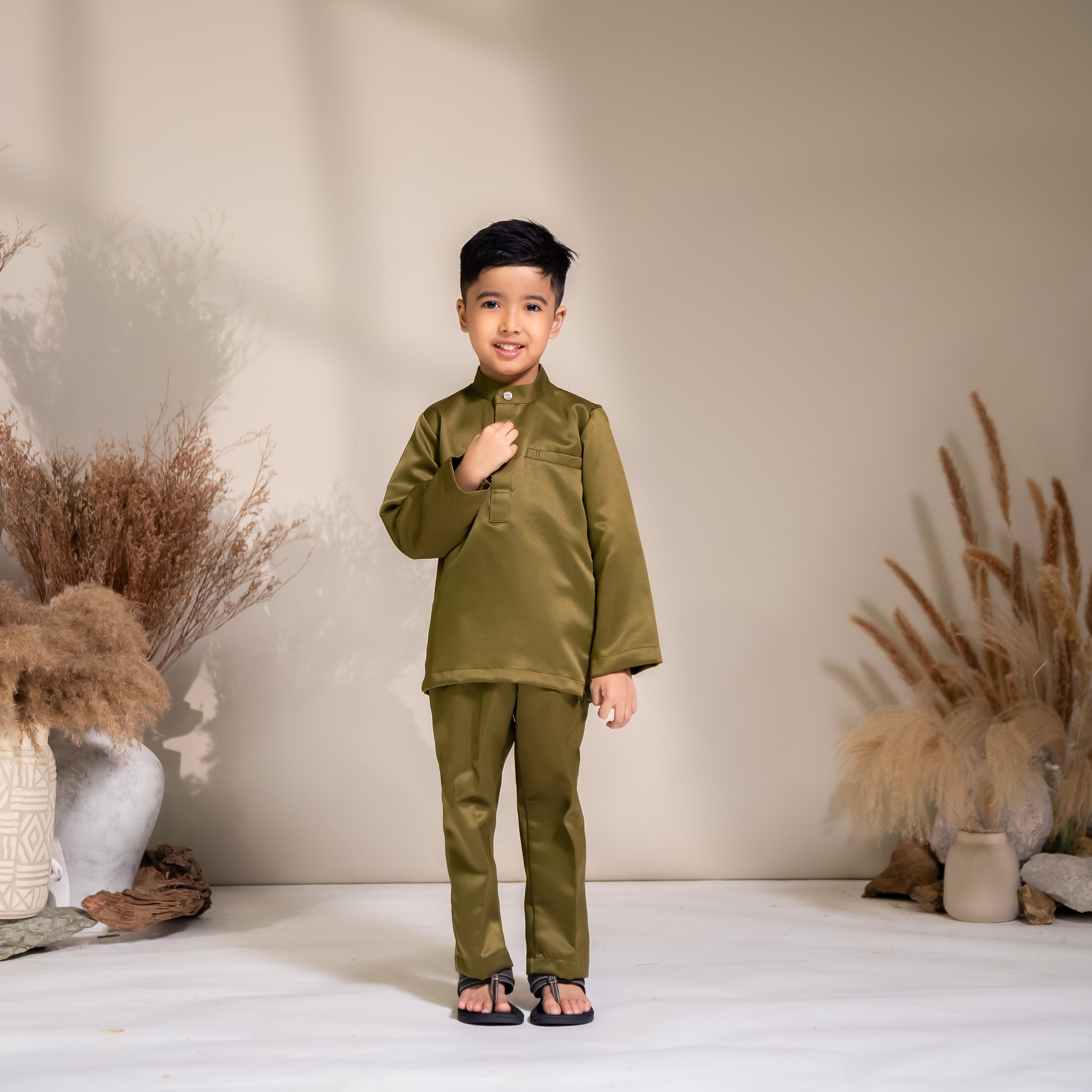 Arjuna Kids in Olive