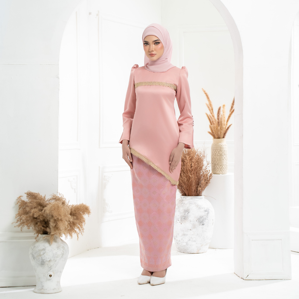 Mawar in Dusty Pink