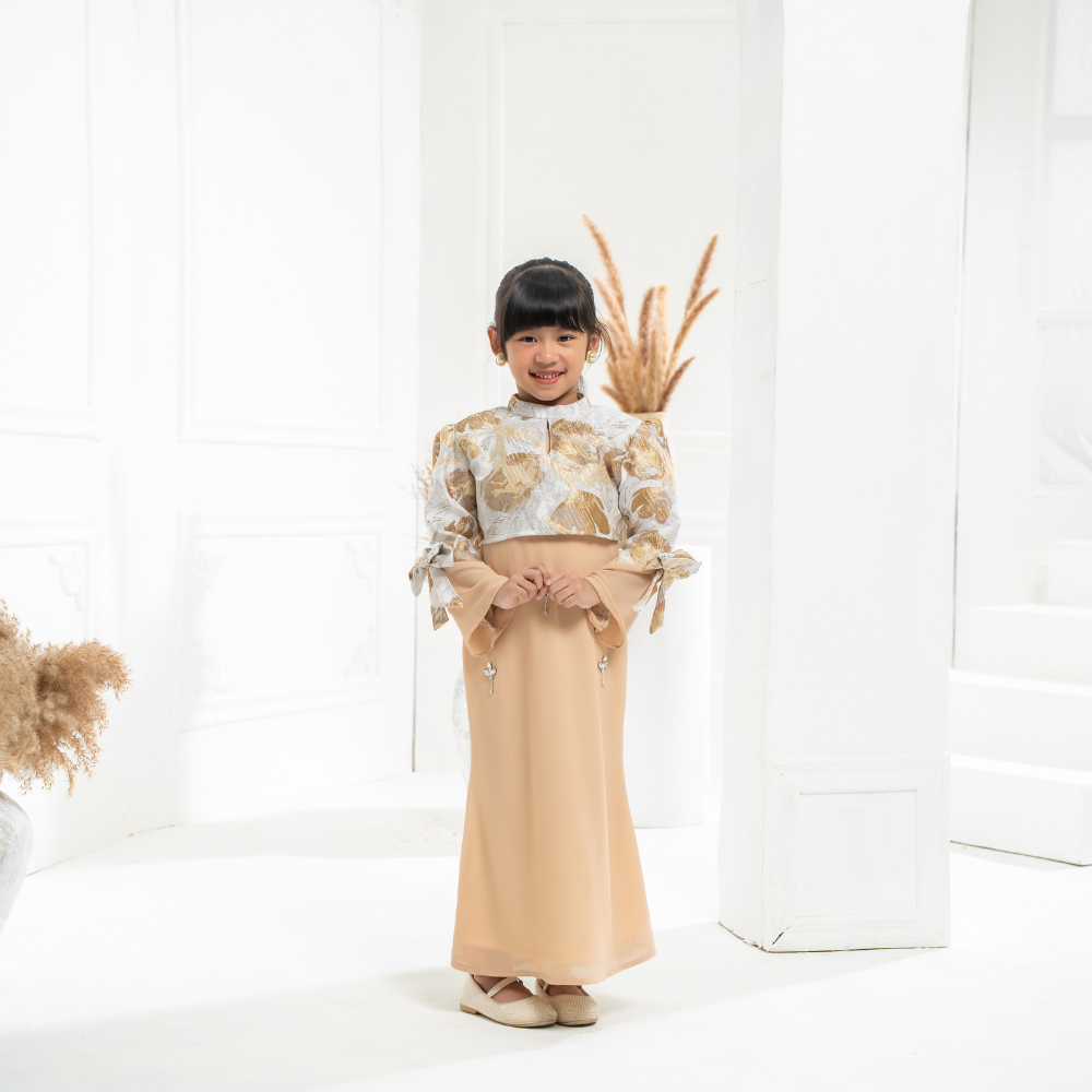 Qalya Kids in Champagne