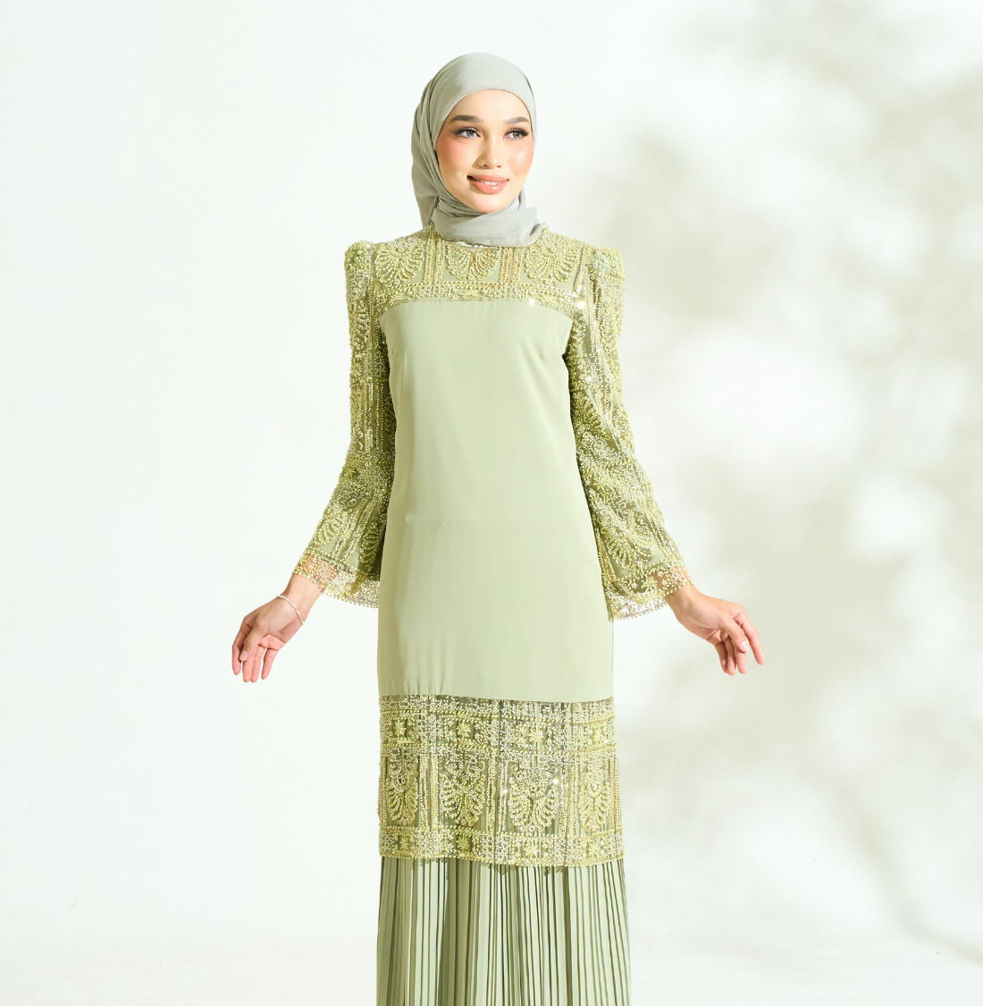 Sophia Exclusive in Sage Green