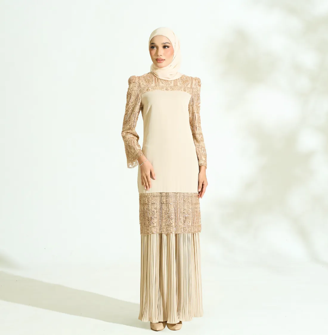 Sophia Exclusive in Champagne