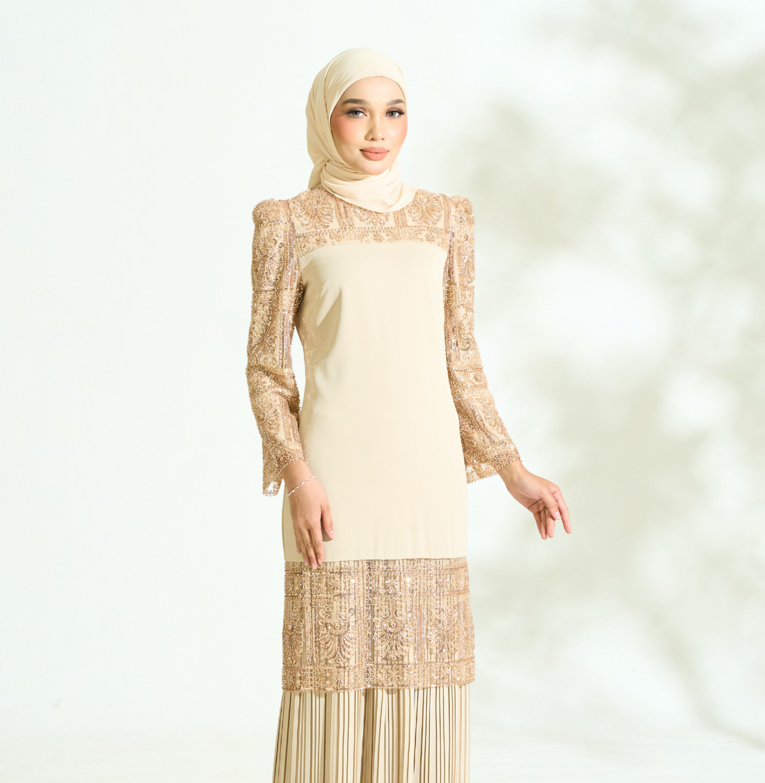 Sophia Exclusive in Champagne