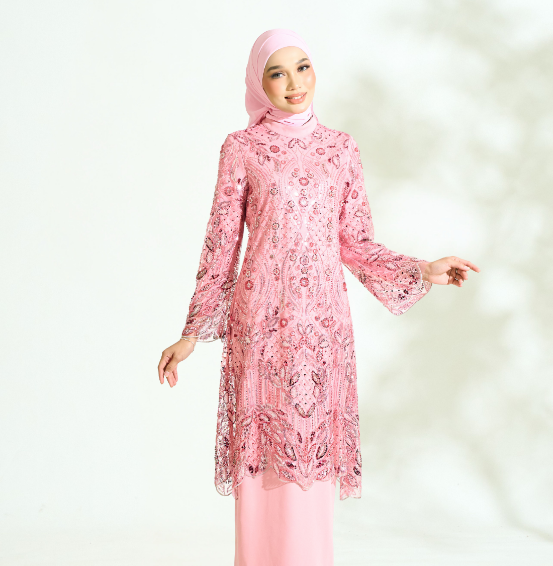 Lunara in Strawberry Pink