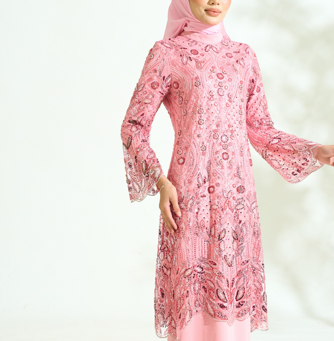 Lunara in Strawberry Pink