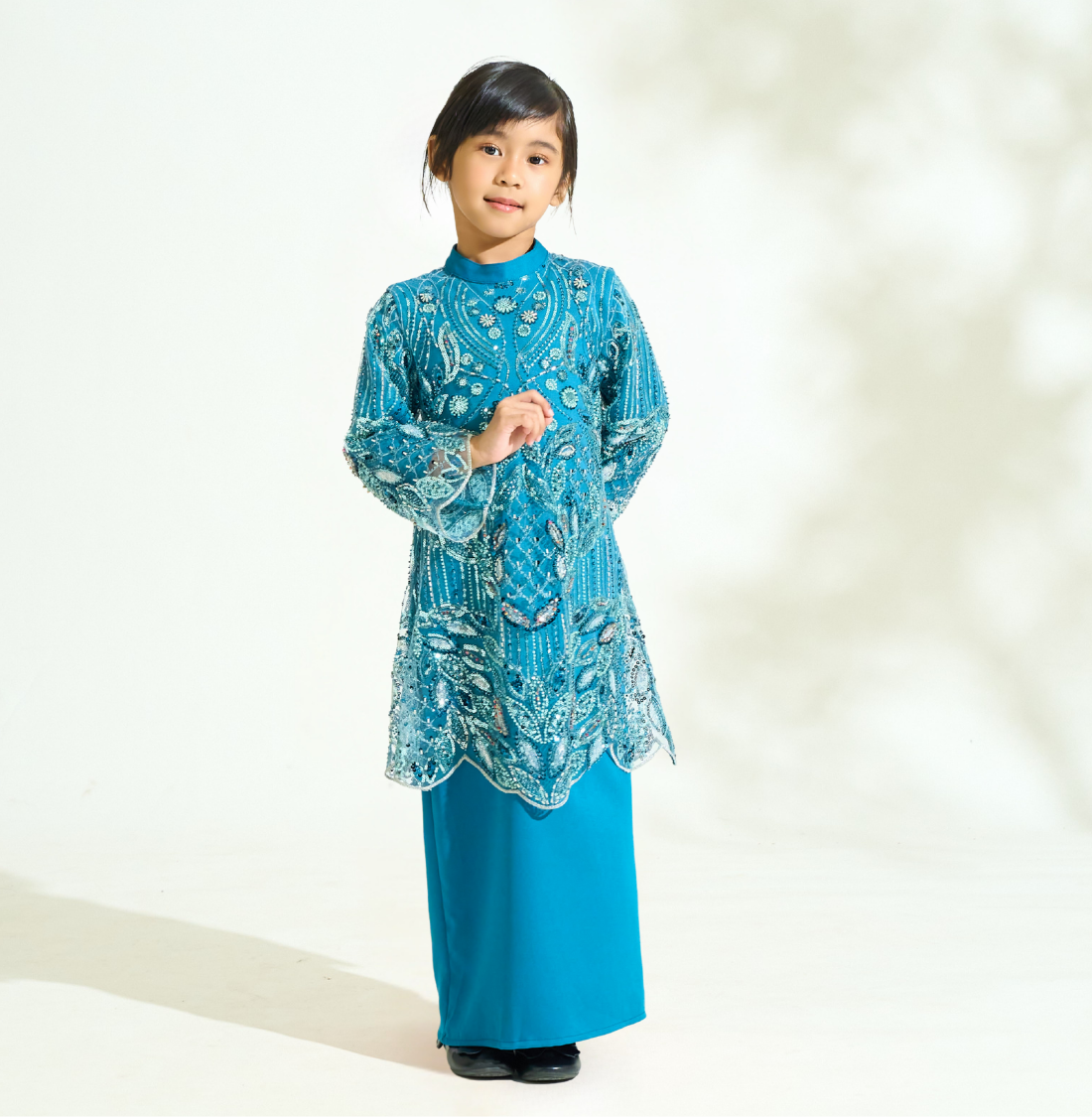 Lunara Kids in Teal Blue