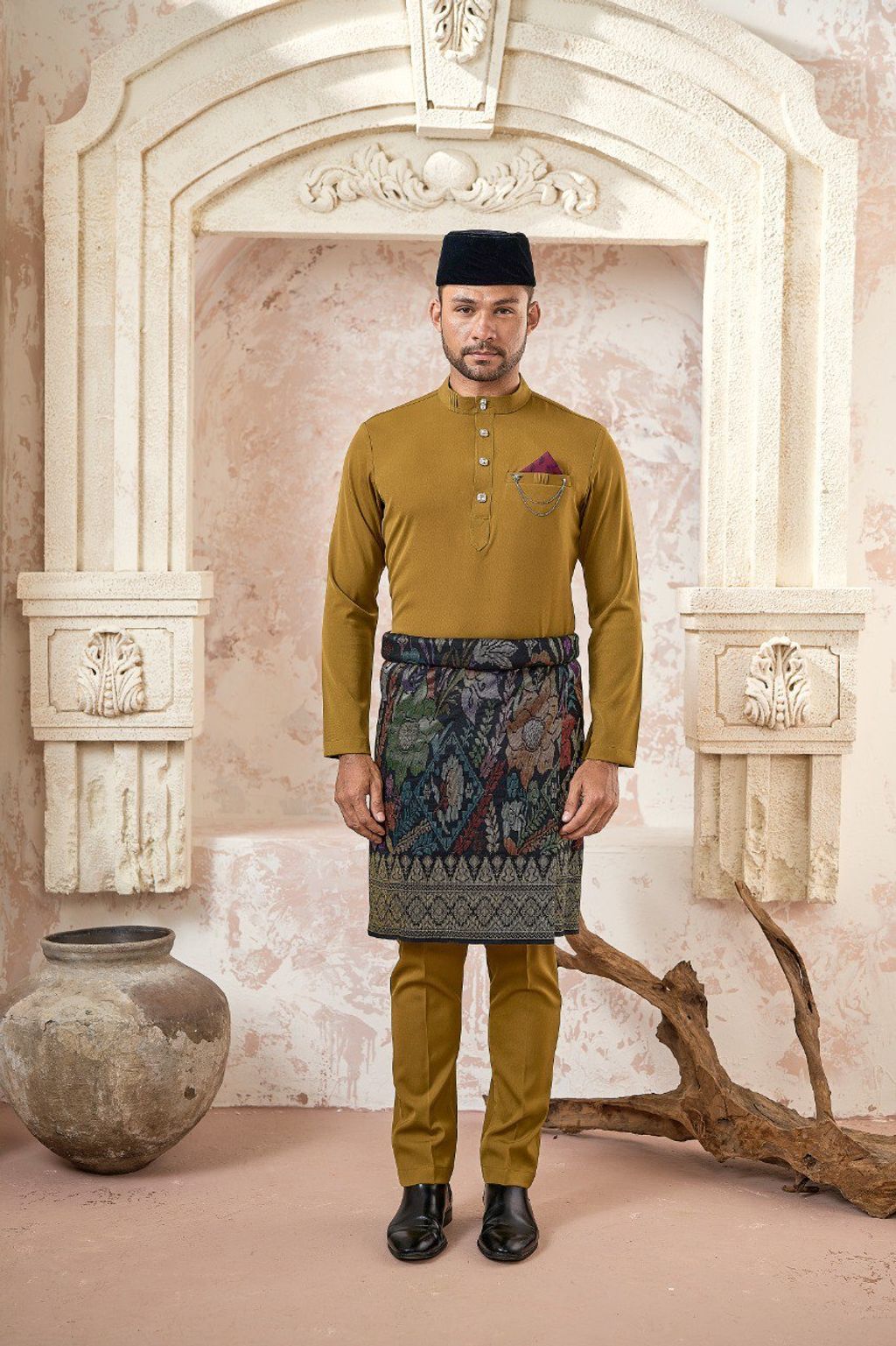 photo_6323252227464087149_y