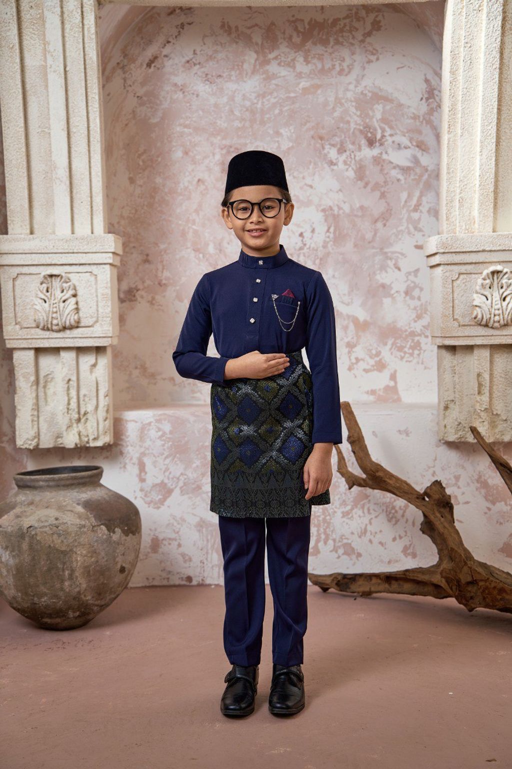 photo_6323121956811030129_y