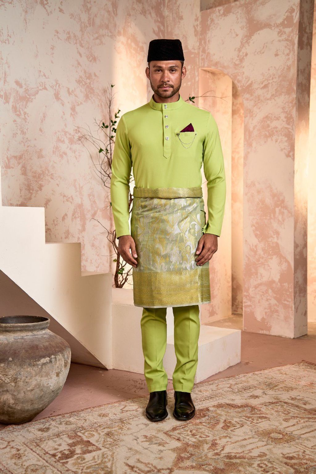 photo_6323252227464087063_y