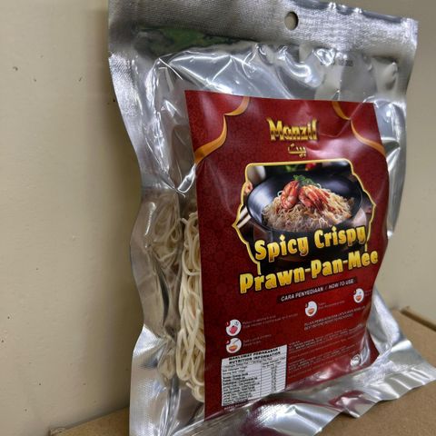 SPICY CRISPY PRAWN PAN MEE 2