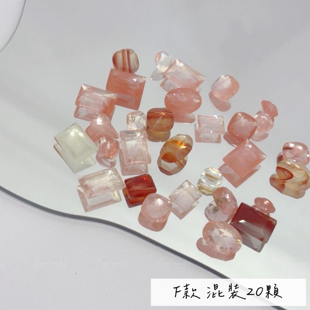 tw-11134207-820lc-mp92uya7oob1b0